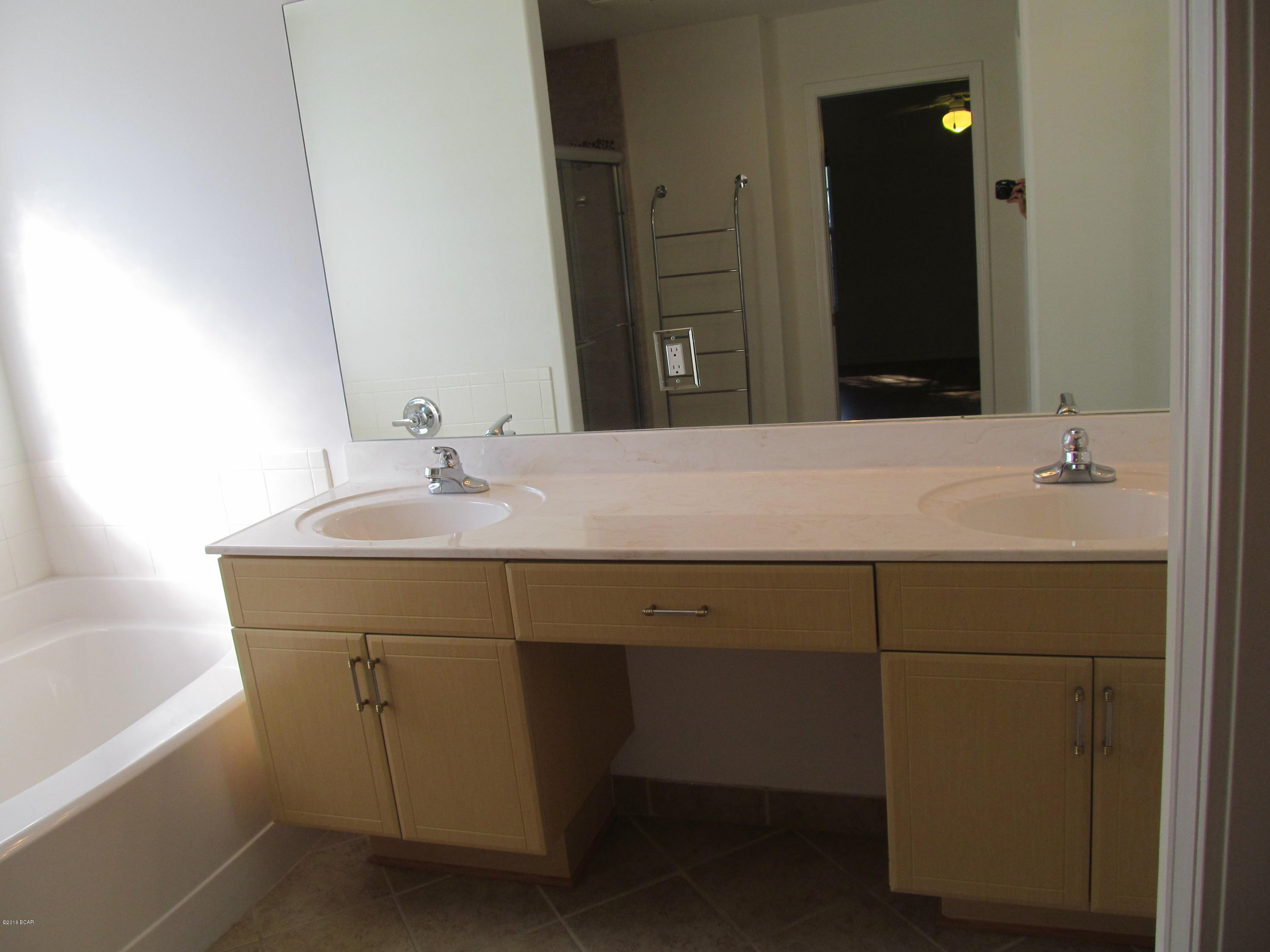 Palmetto Trace Phase IV - Residential Lease