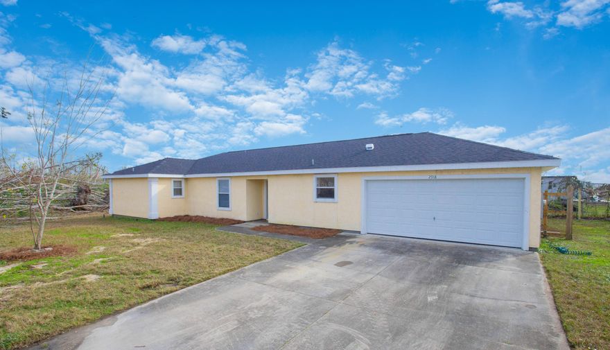 ''CURRENTLY UNDER CONTRACT, SELLER ACCEPTING BACKUP OFFERS''   -  MOVE-IN READY! This 3 Bed/2 Bath Home in Panama City is located at the very end of a quiet cul-de-sac, yet is close to local schools as well as many shopping & dining options. This home is very spacious, something you'll be able to feel once you step through the front door. The open and airy atmosphere in the main living areas really make this home feel bigger than it is. This home has an excellent floor plan & the interior has been completely renovated w/ many upgraded fixtures & new flooring throughout the house. Kitchen features a Breakfast Bar w/ separate pantry. Bedrooms are all a decent size & the Master Bath has a large walk-in closet. This one is perfect, absolutely nothing needs to be done! Schedule a showing today!