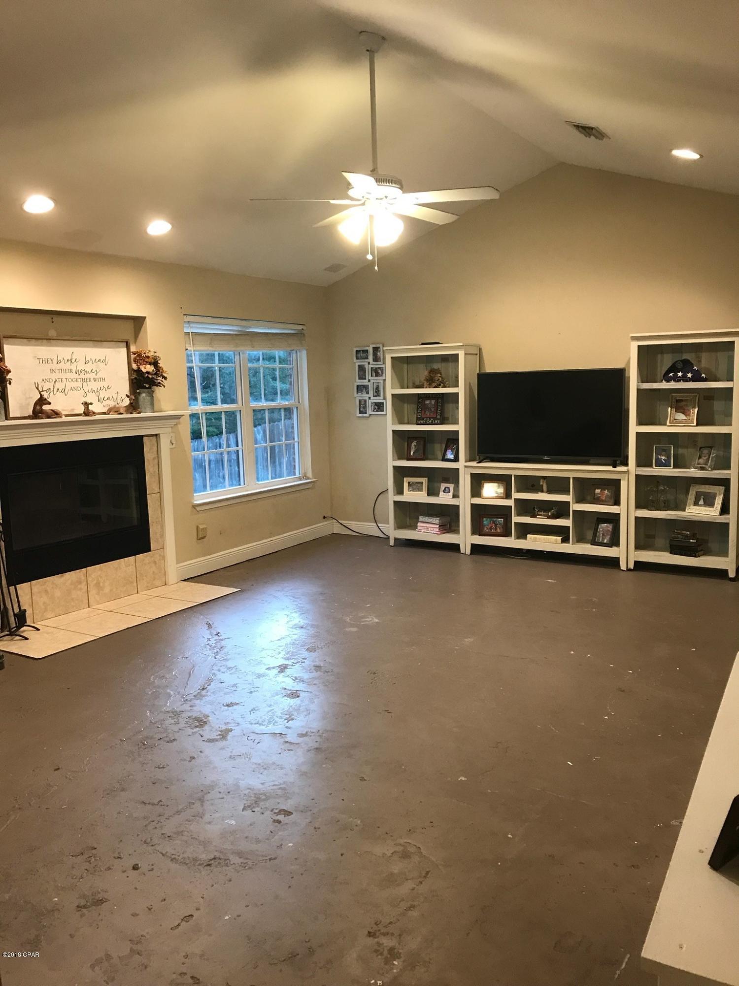 Sunny Hills Unit 1 - Residential