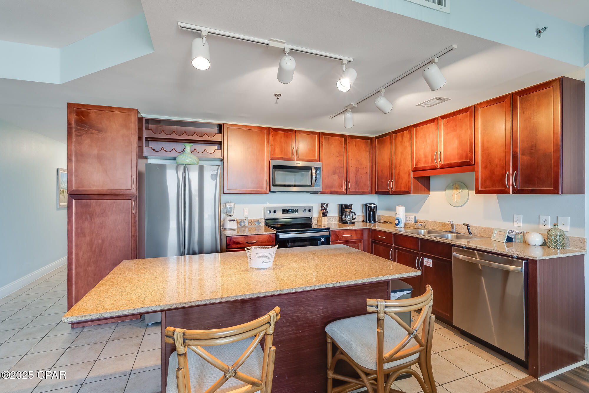 Laketown Wharf - Residential