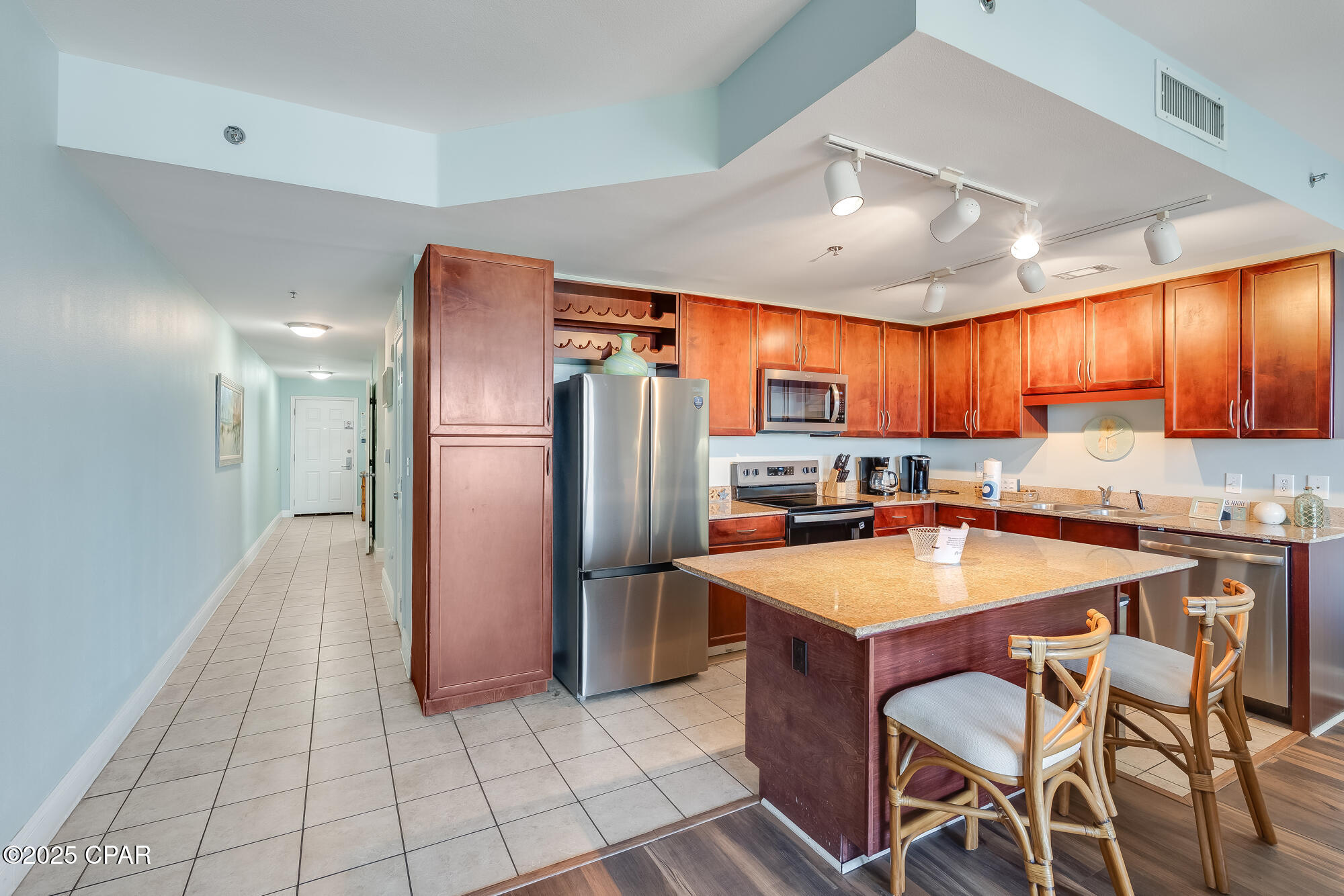 Laketown Wharf - Residential