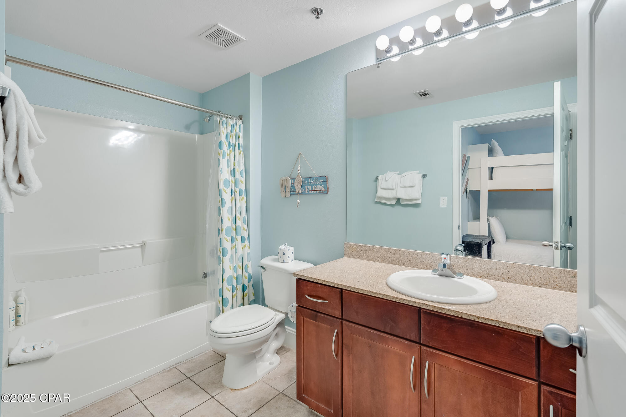 Laketown Wharf - Residential