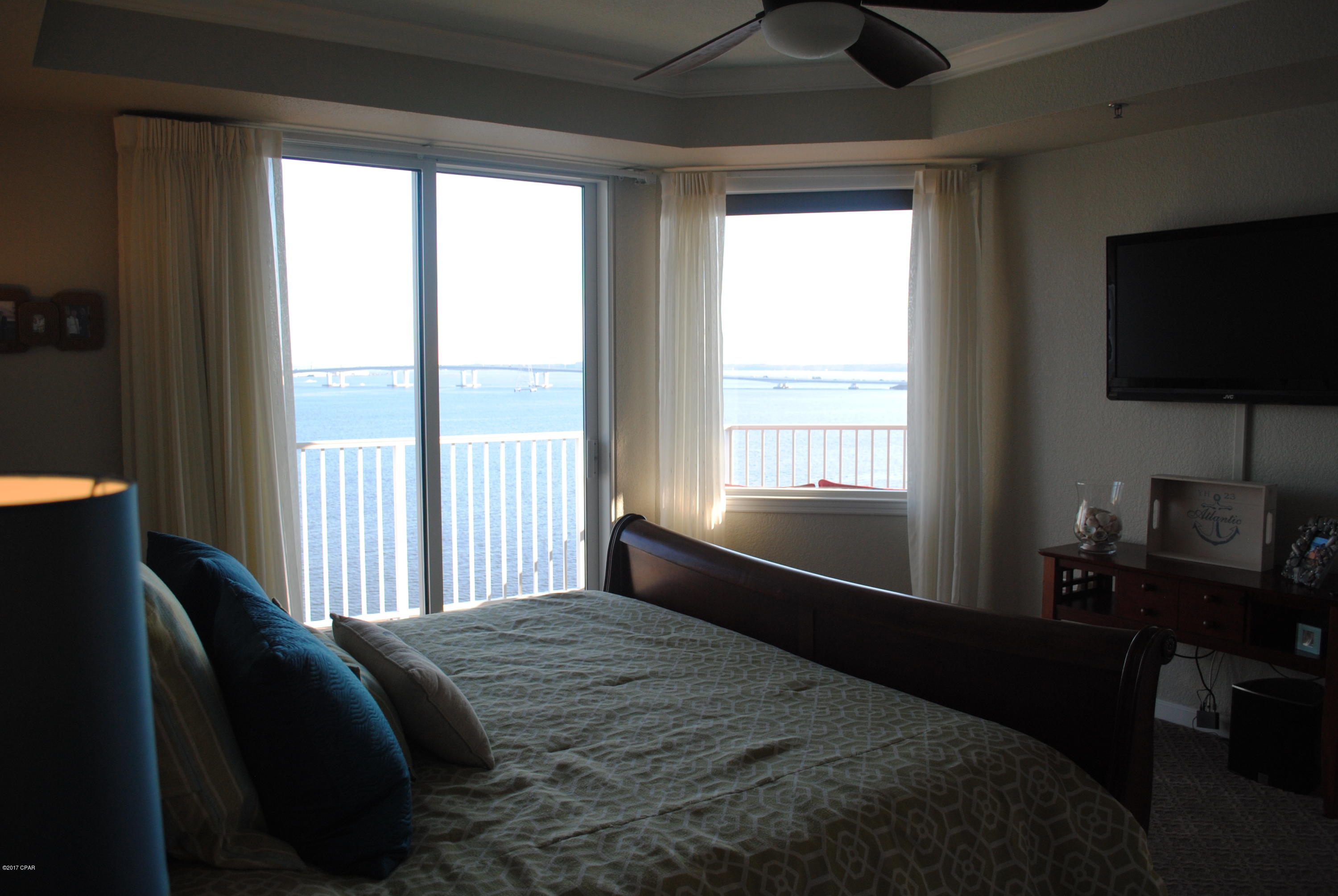 Hibiscus By The Bay - Residential