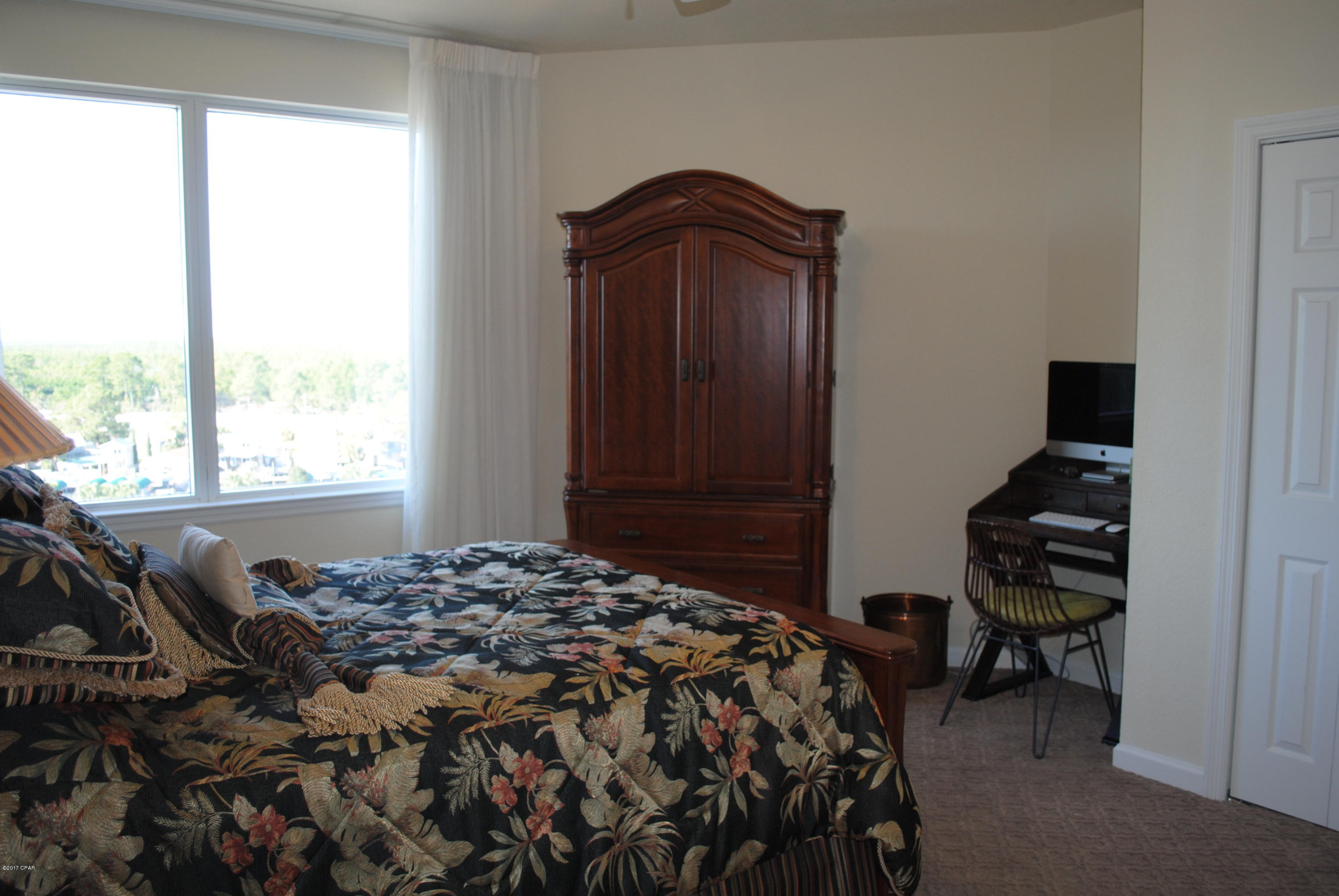 Hibiscus By The Bay - Residential