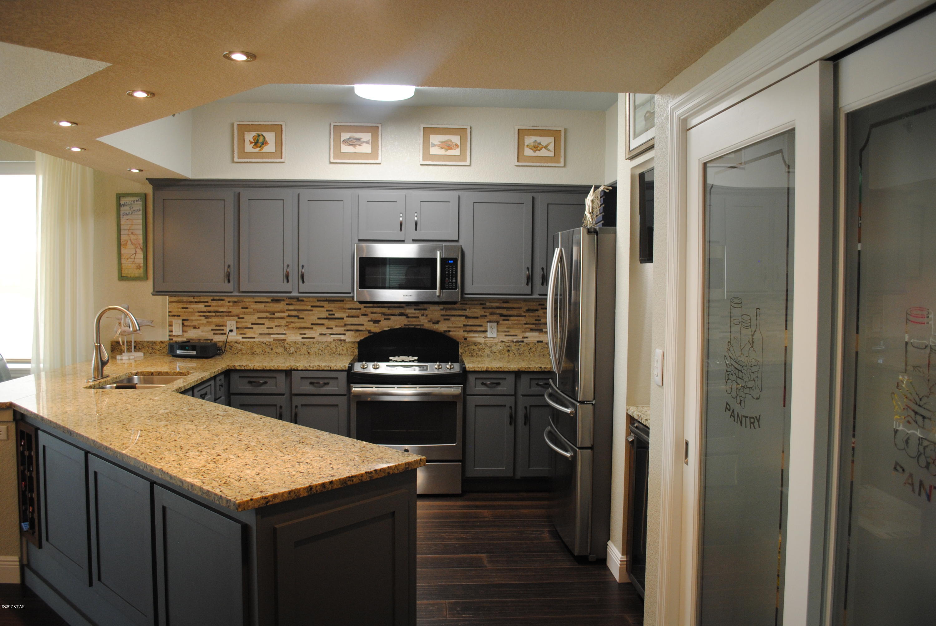 Hibiscus By The Bay - Residential