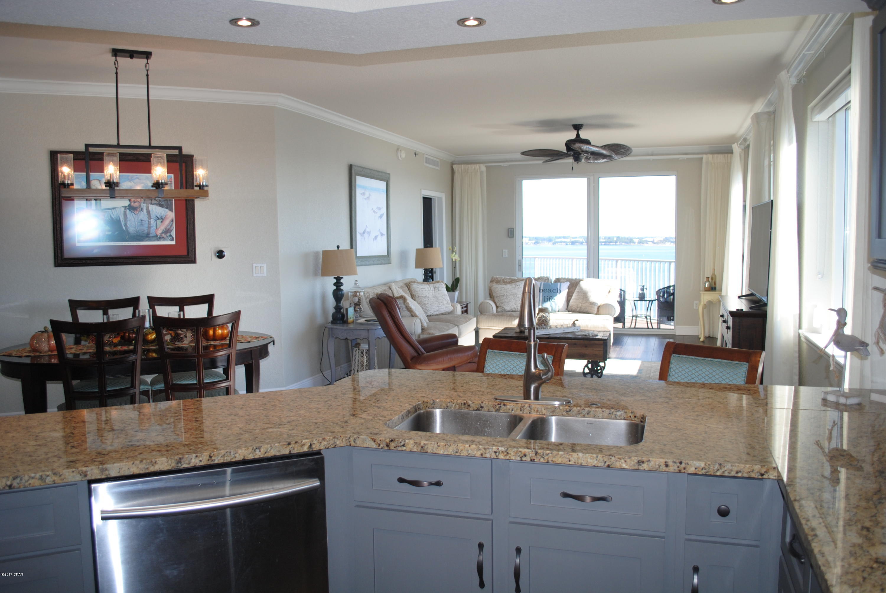 Hibiscus By The Bay - Residential