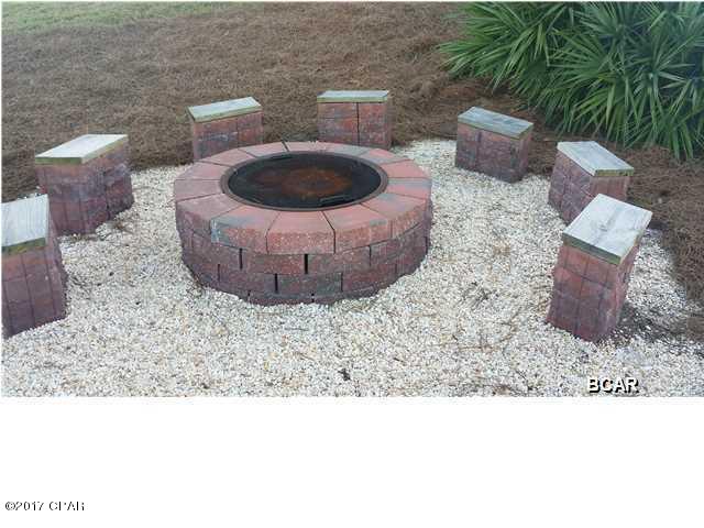 Hibiscus By The Bay - Residential