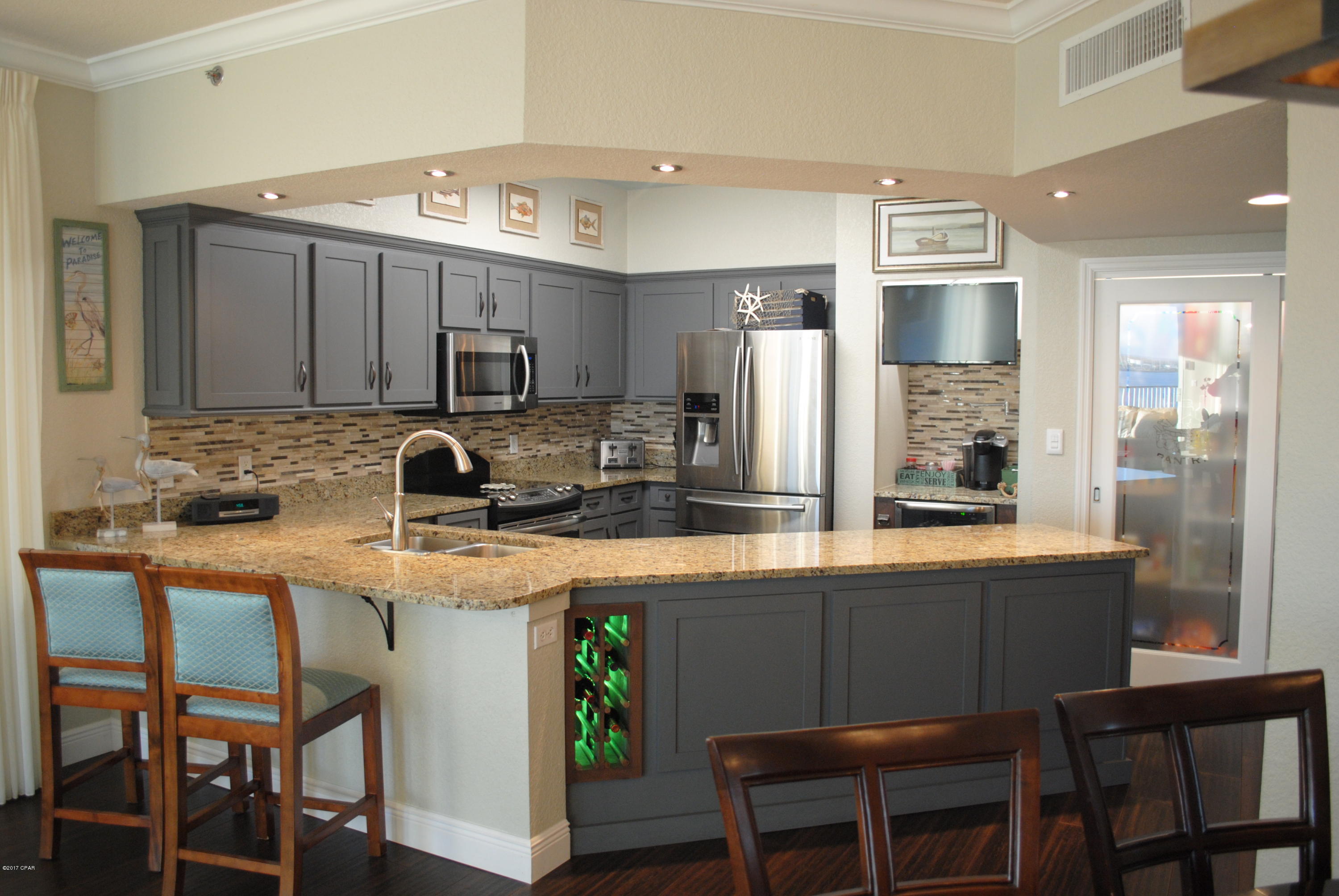 Hibiscus By The Bay - Residential