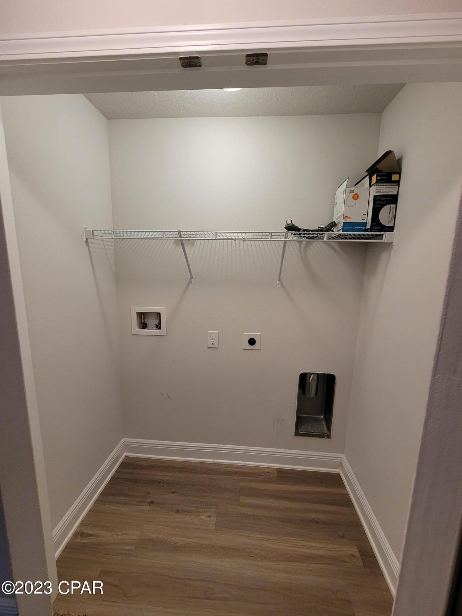 Hathaway Townhomes - Residential Lease