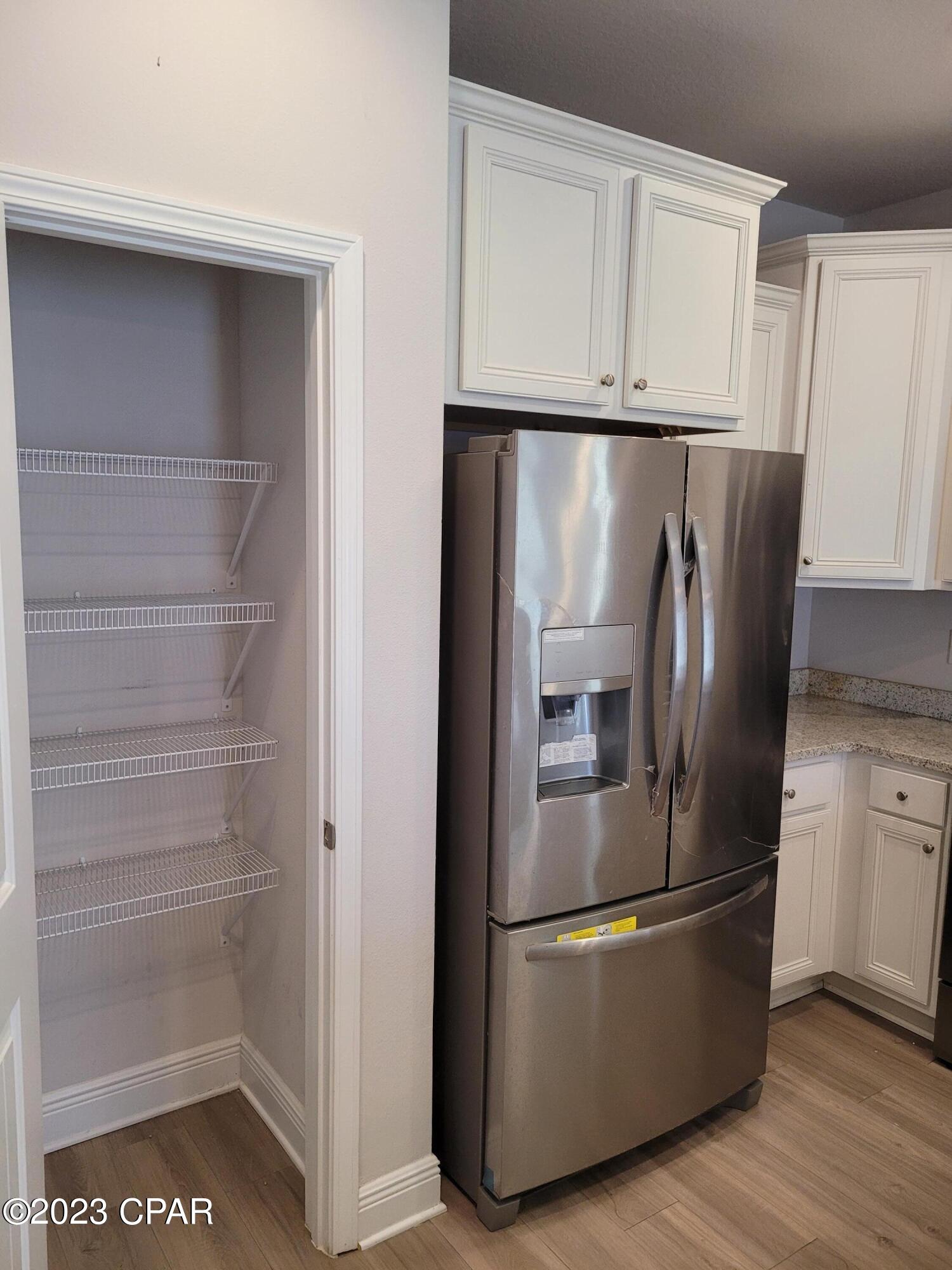 Hathaway Townhomes - Residential Lease