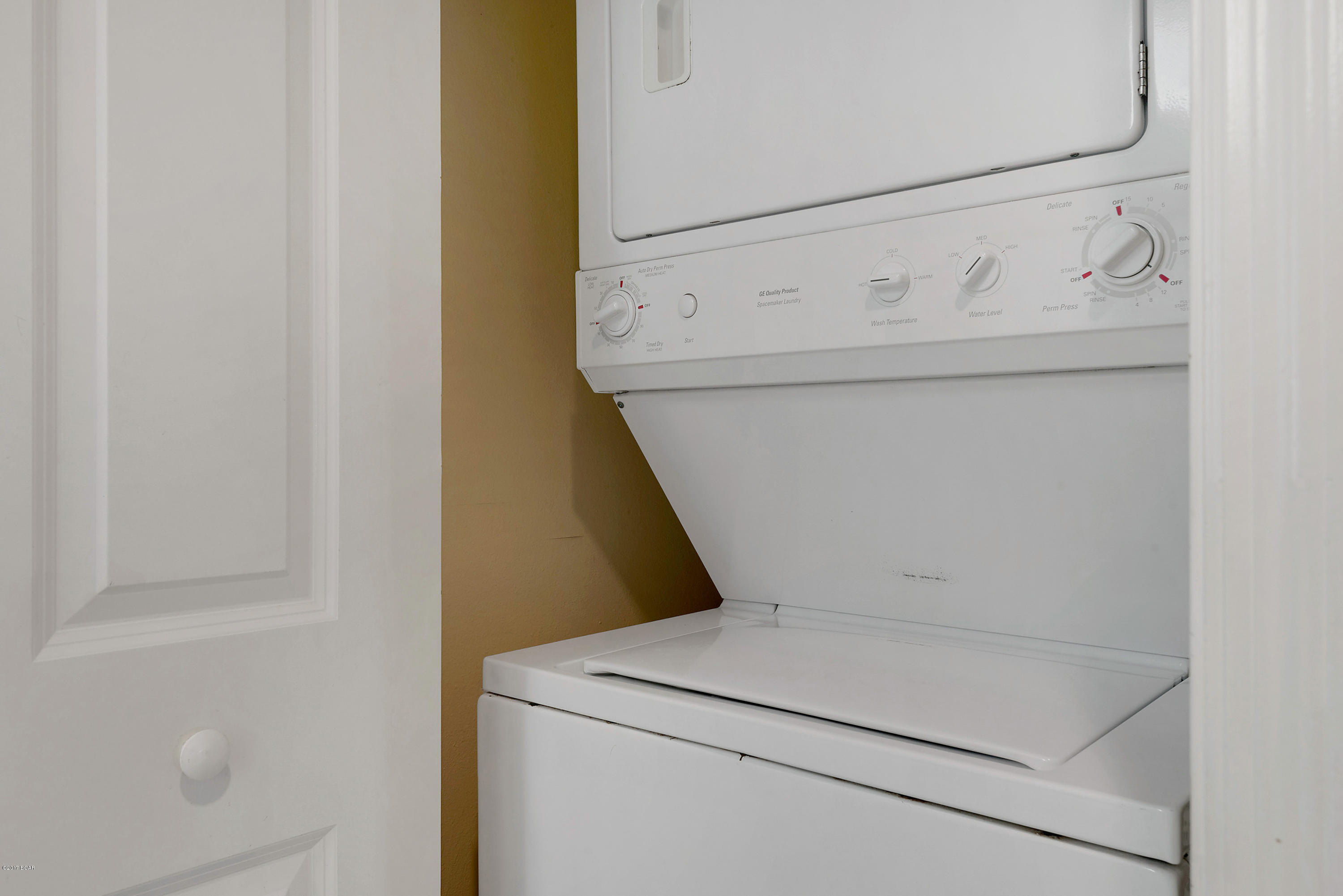 Majestic Beach Tower I - Residential