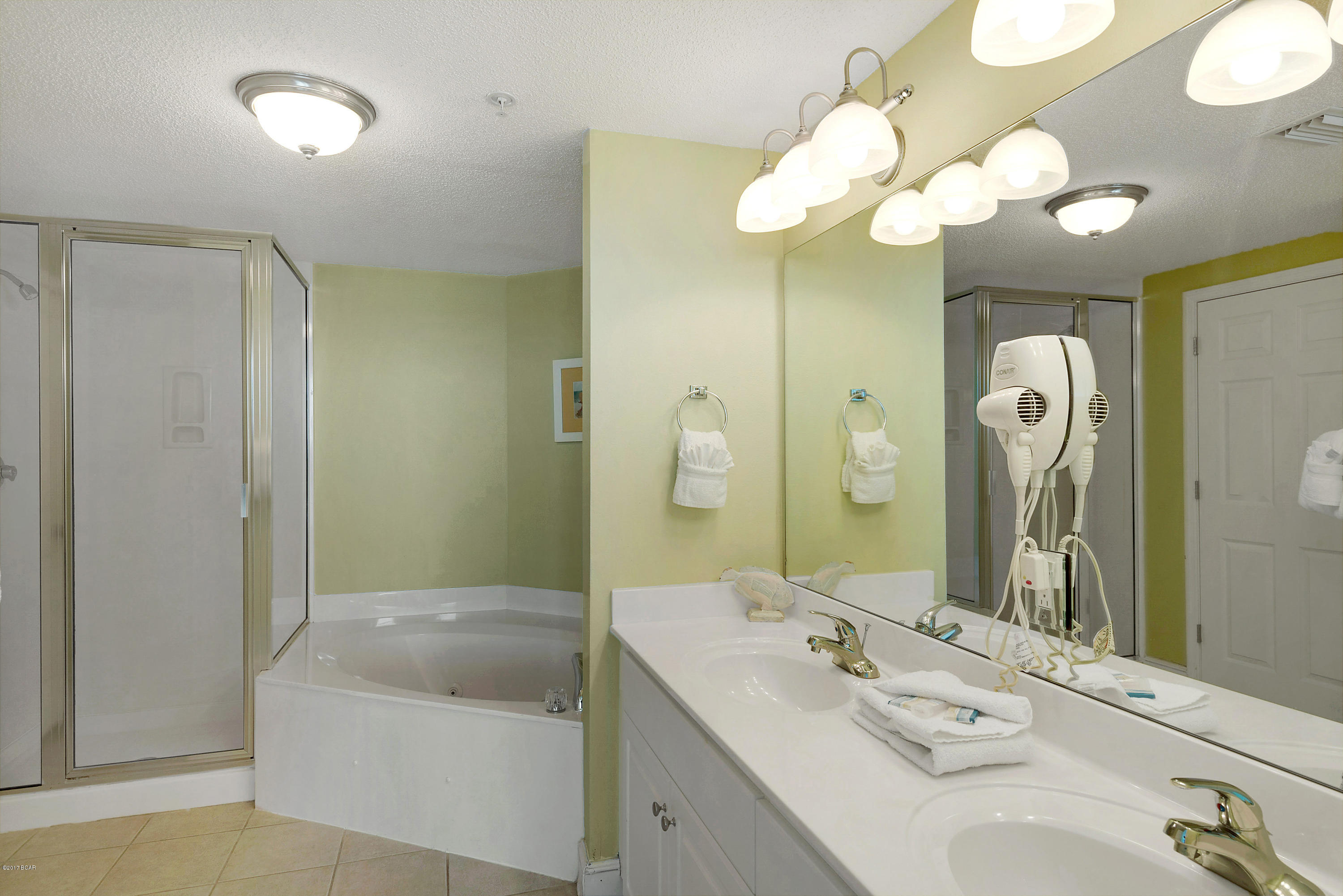 Majestic Beach Tower I - Residential