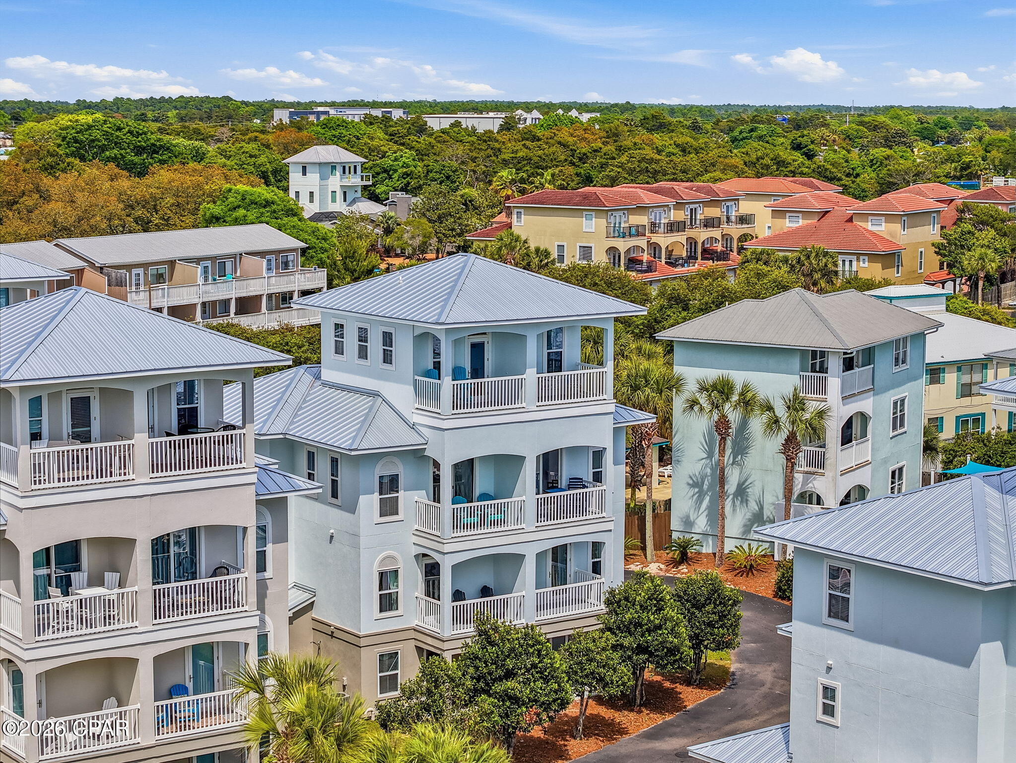 Casa Del Mar - Residential