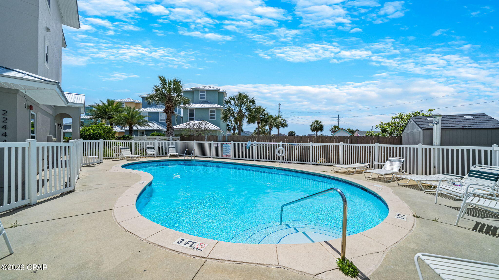 Casa Del Mar - Residential