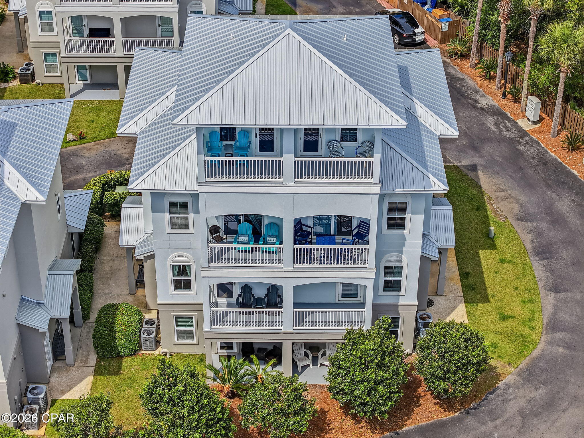 Casa Del Mar - Residential