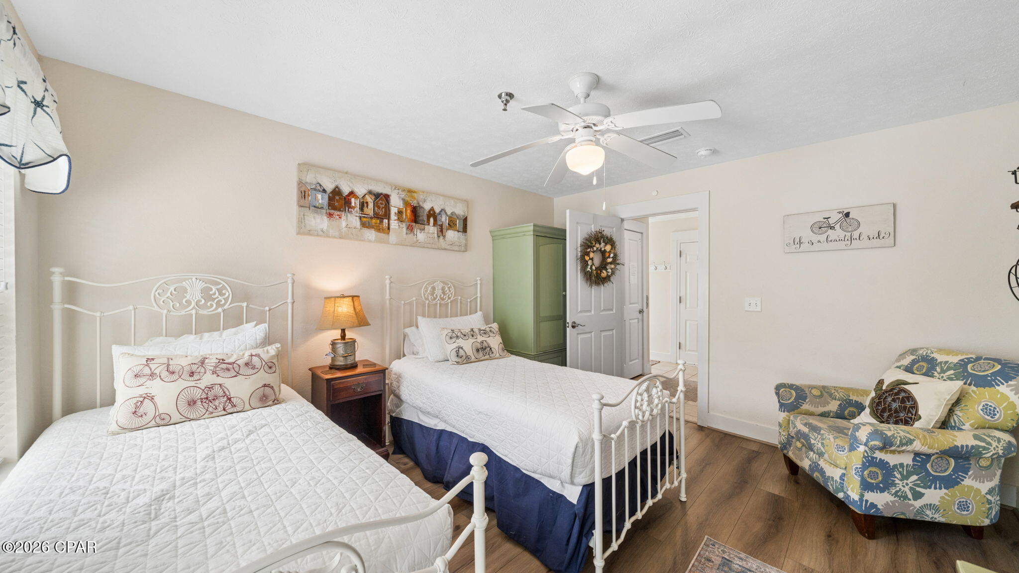 Casa Del Mar - Residential