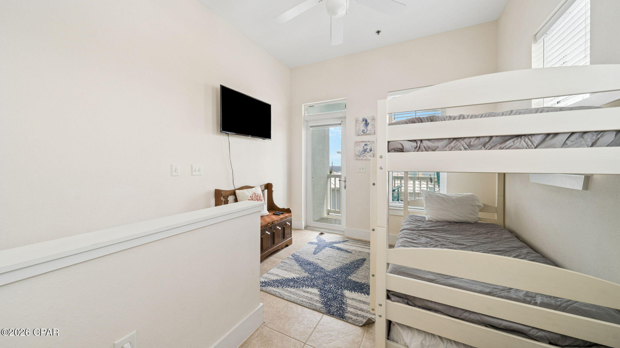 Casa Del Mar - Residential