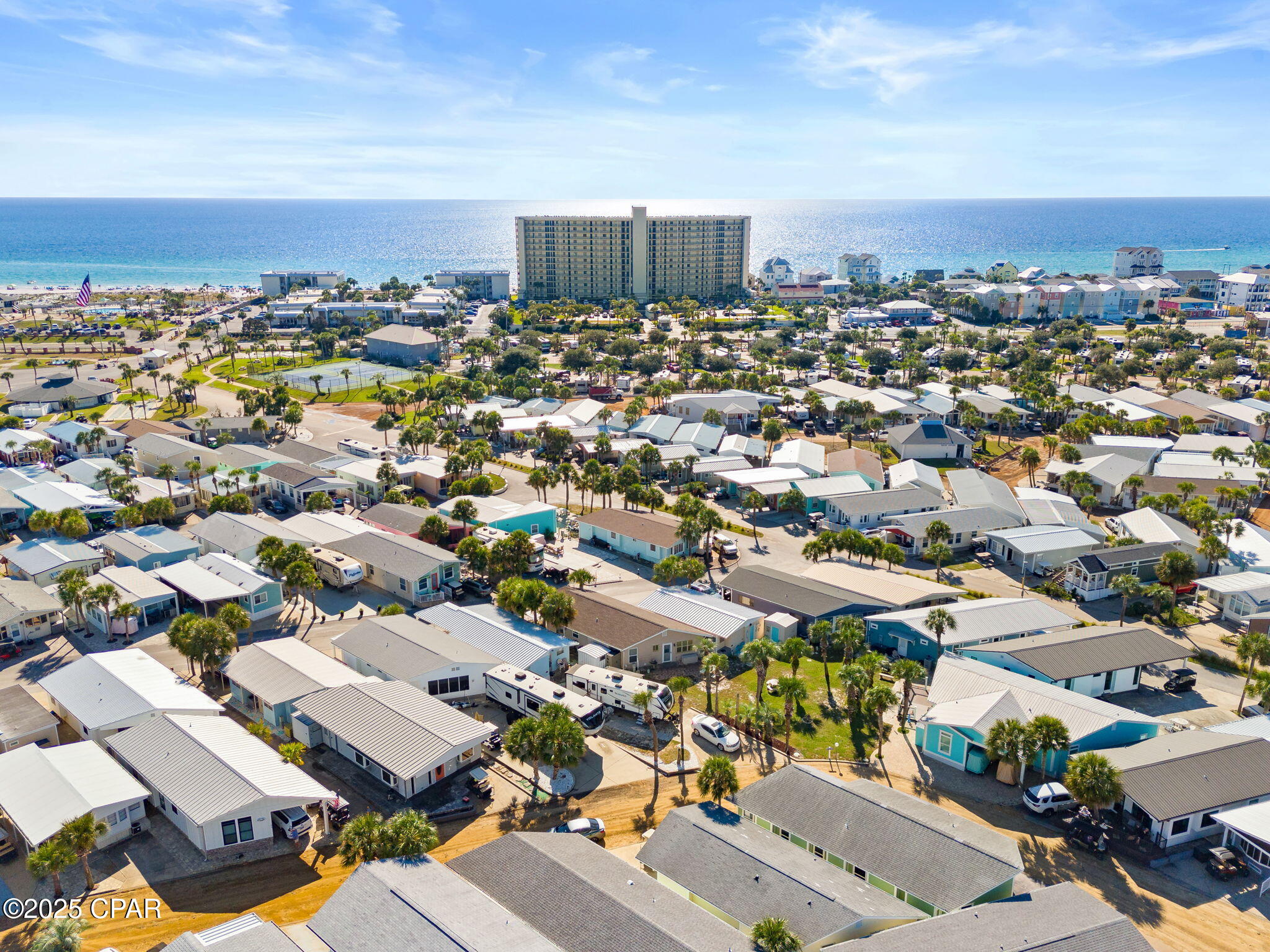 Venture Out Travel Trail - Land