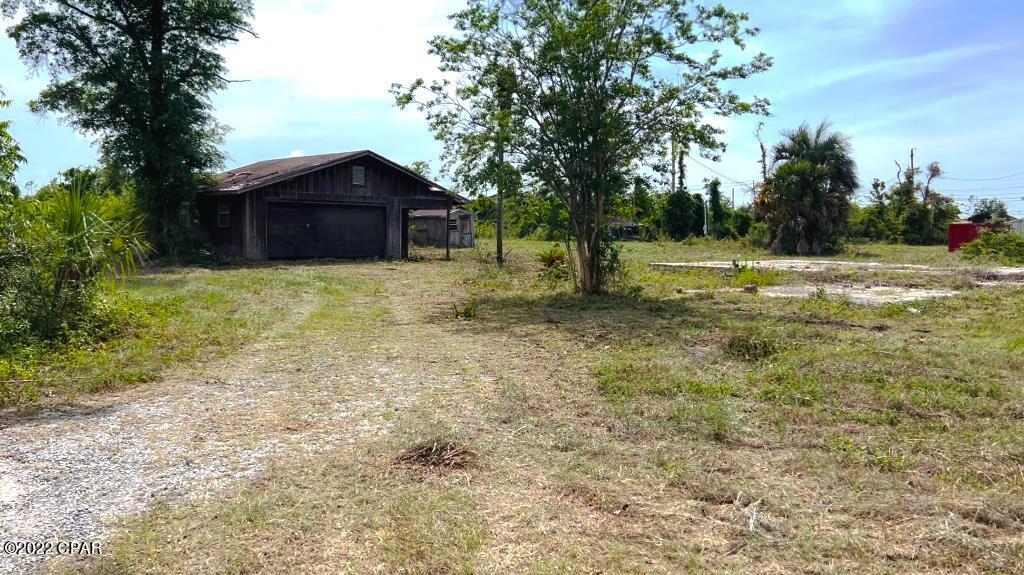 Country Estates - Land