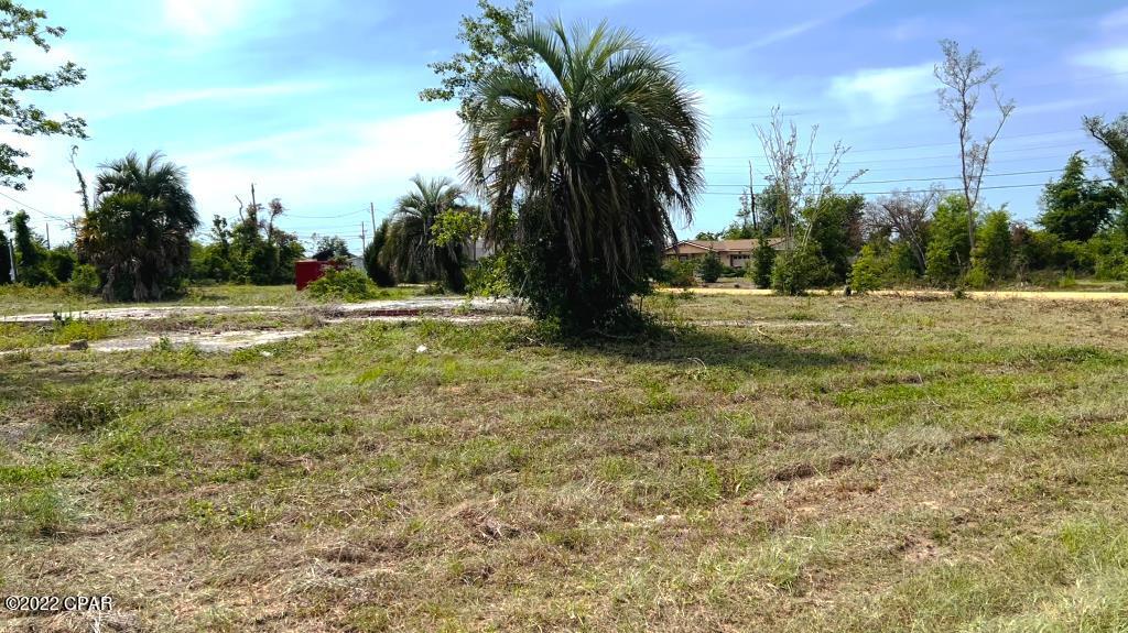 Country Estates - Land