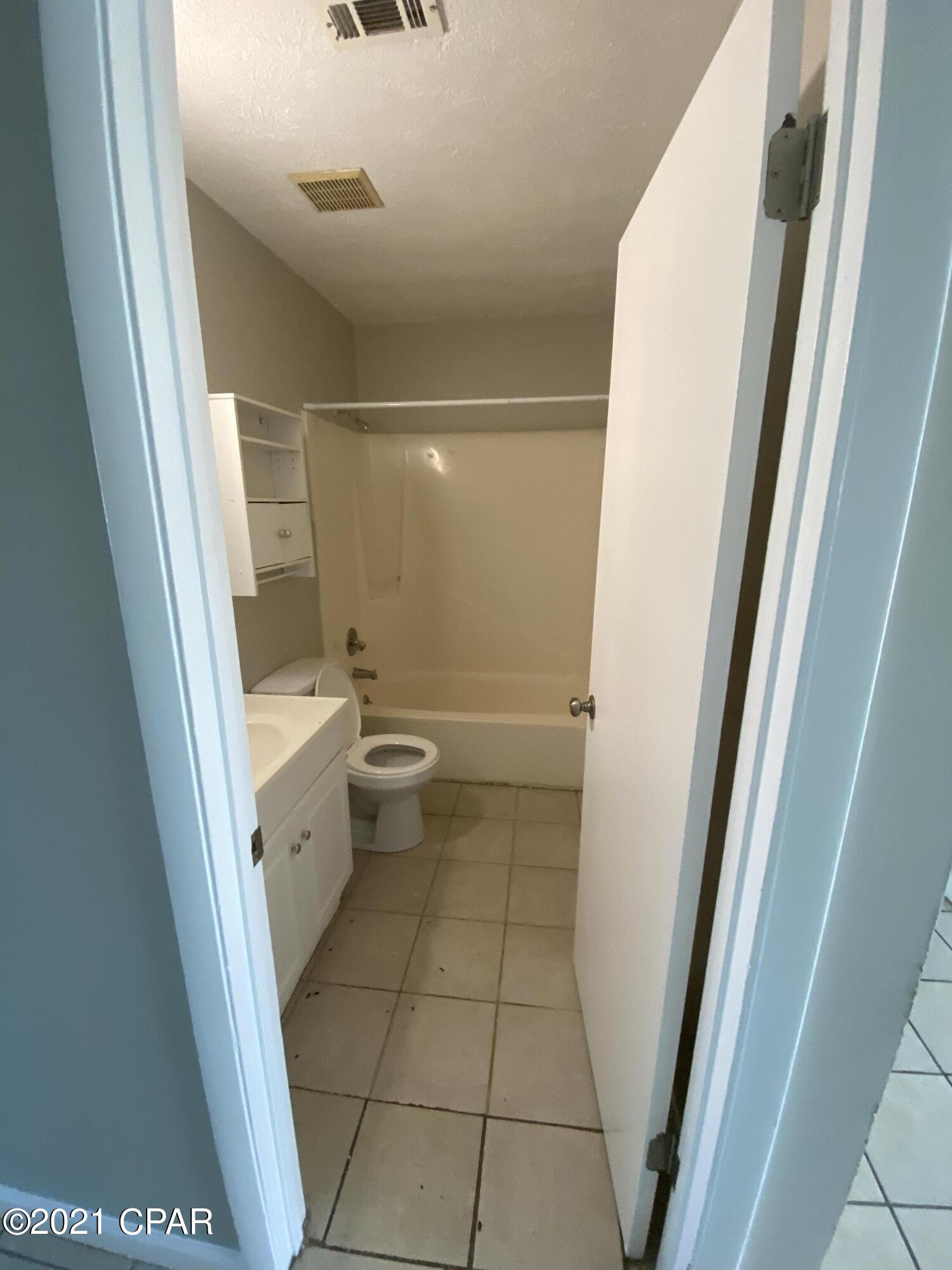 Ware Estate - Residential Lease