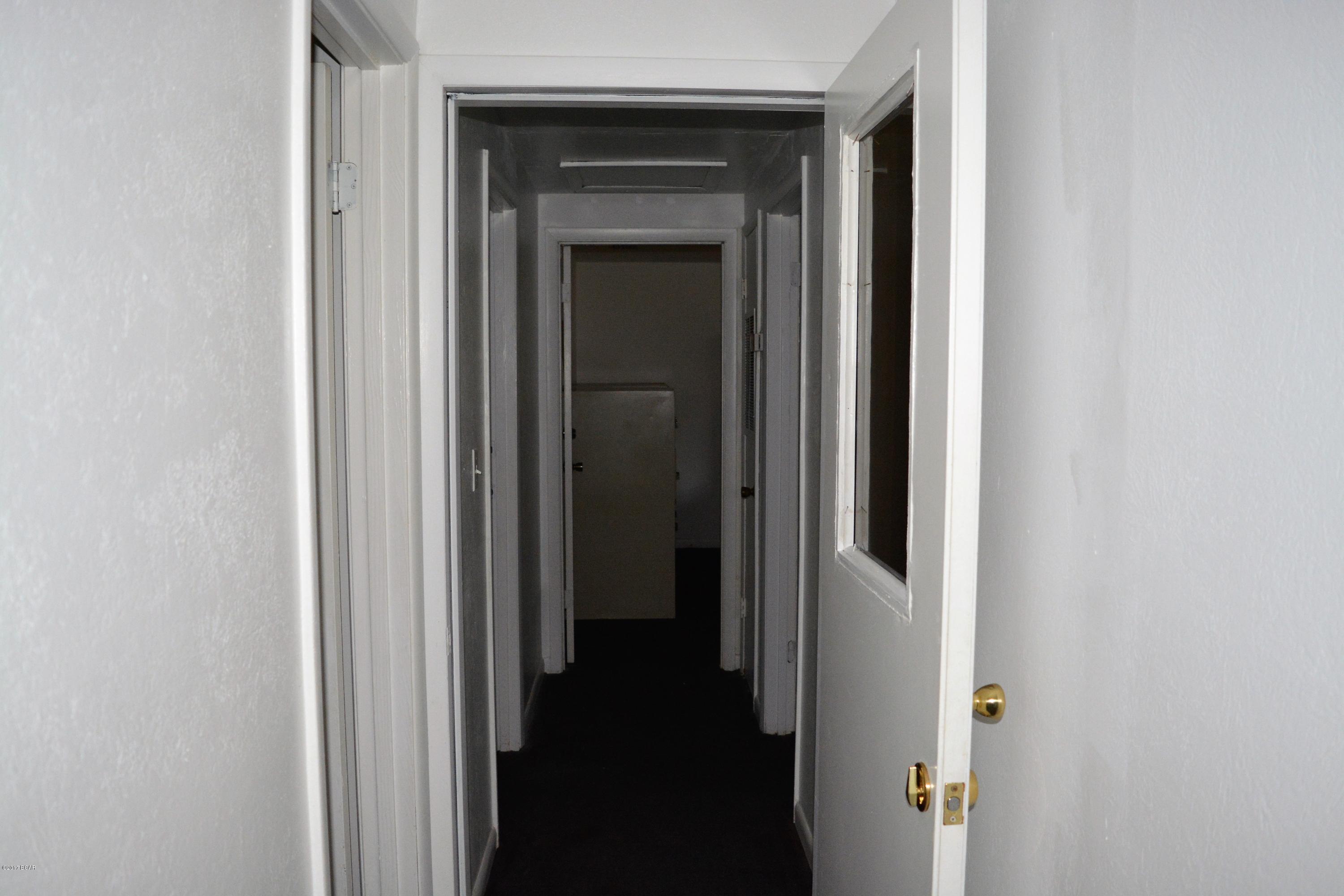 W H Parker - Commercial Lease