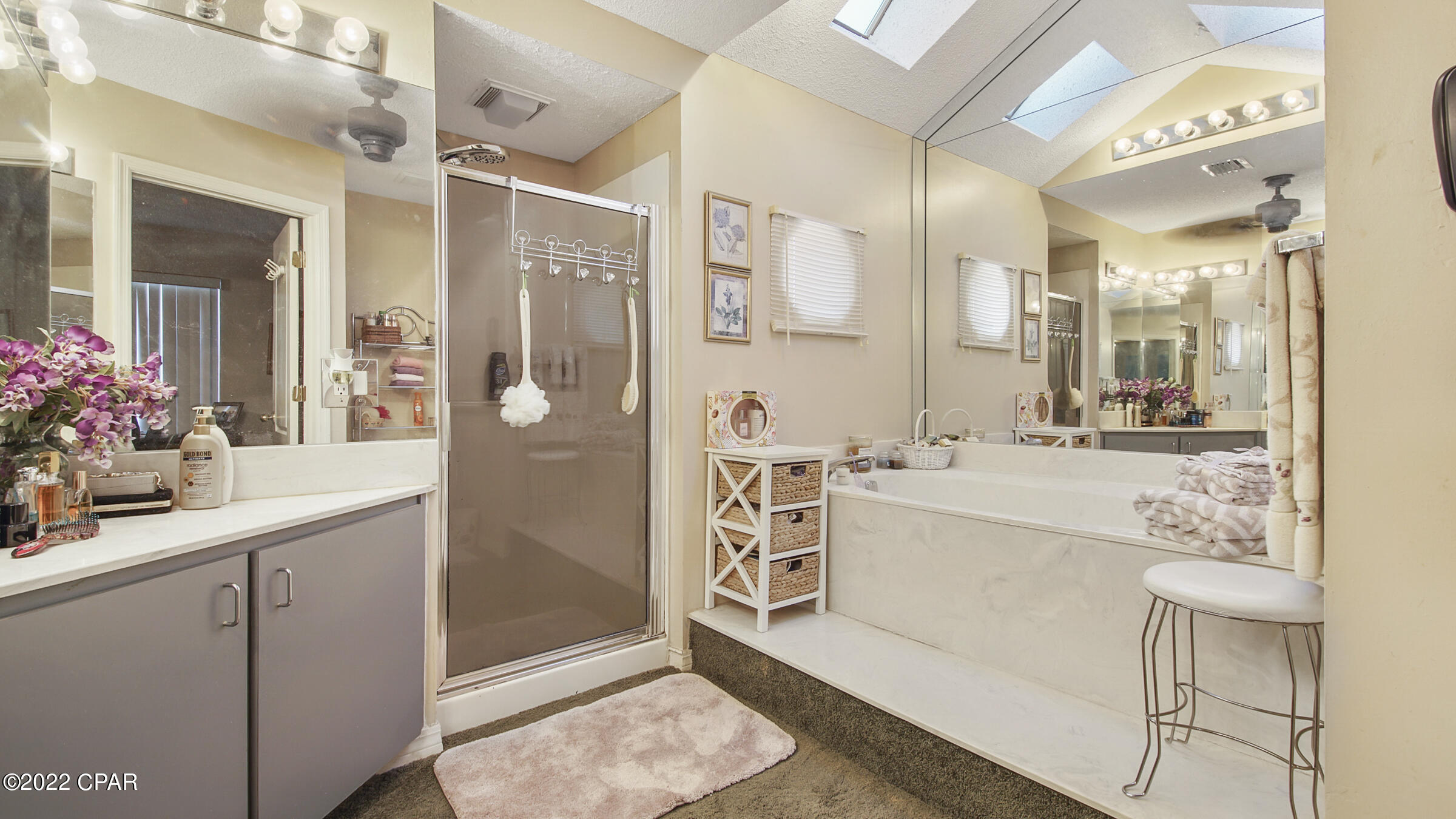 North Lagoon Oaks 7th Add - Residential