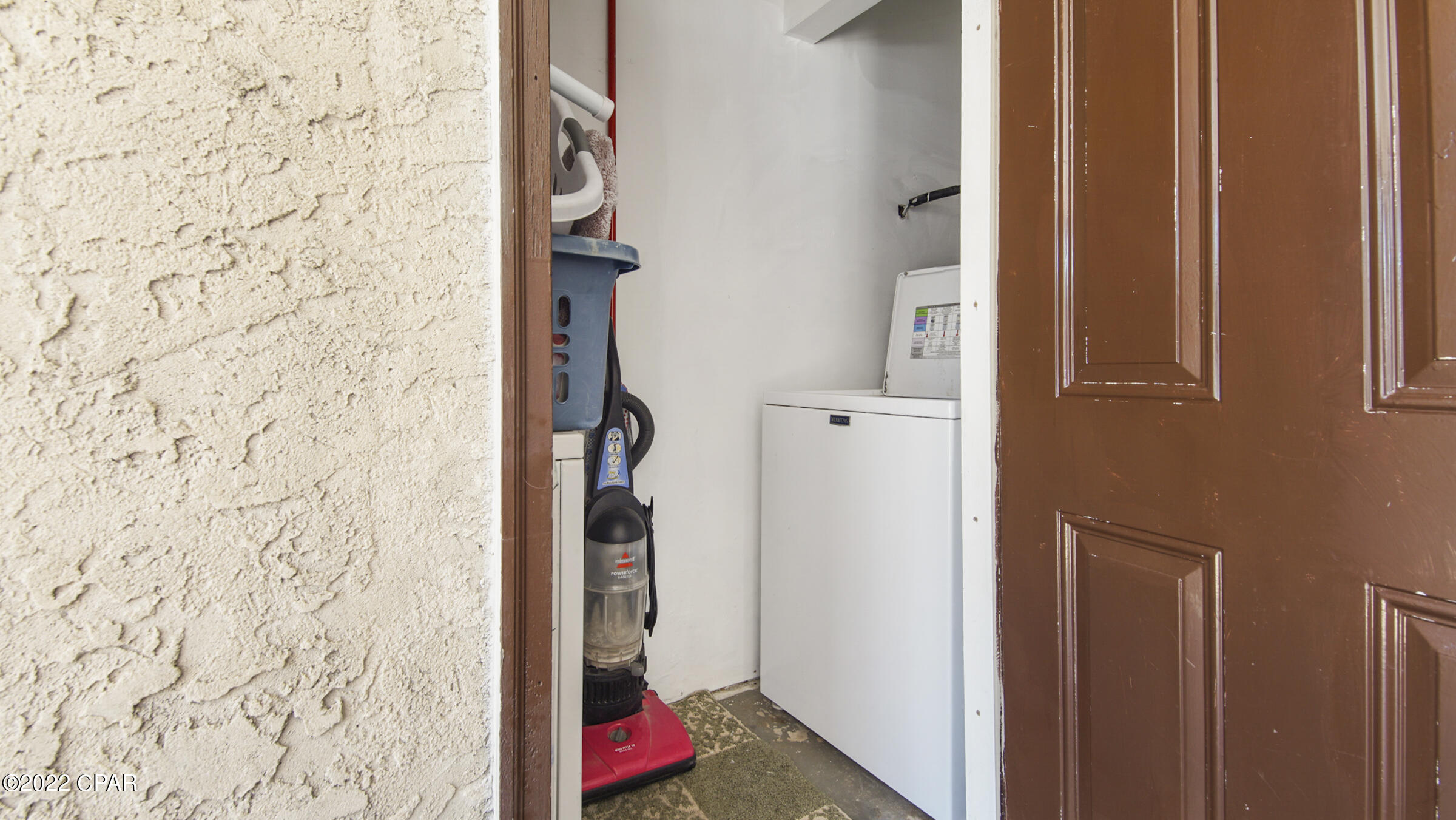 North Lagoon Oaks 7th Add - Residential