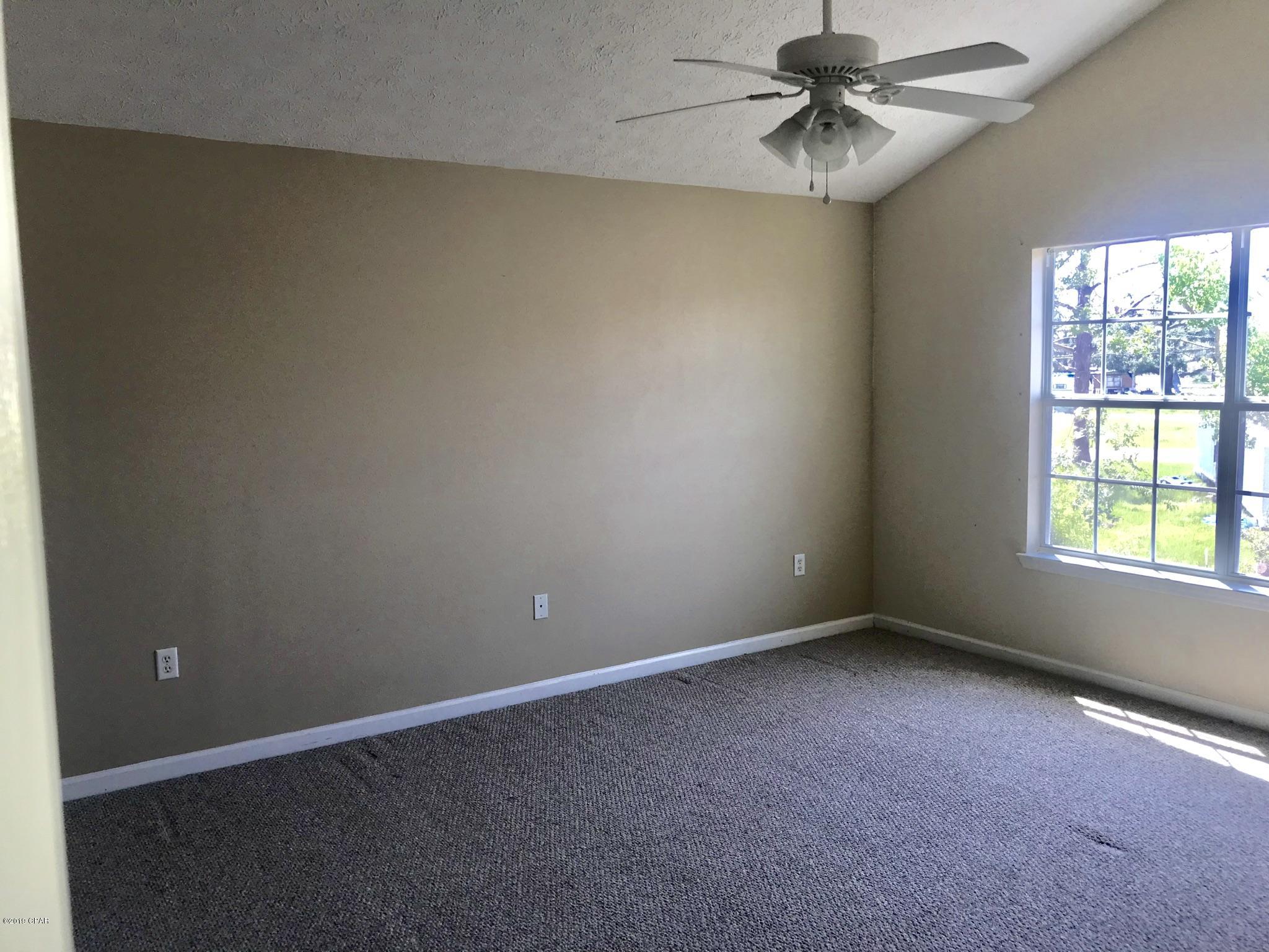 Summer Lace - Residential