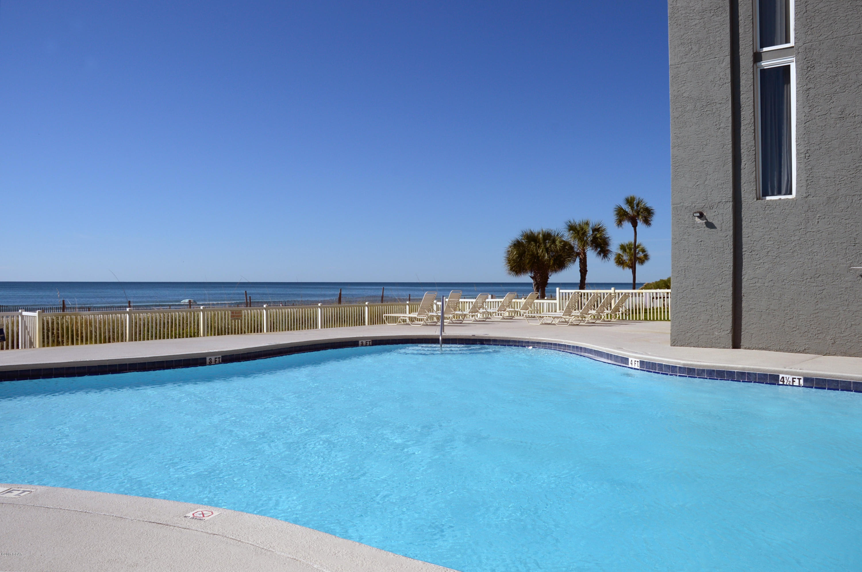 Long Beach Towers I - Residential