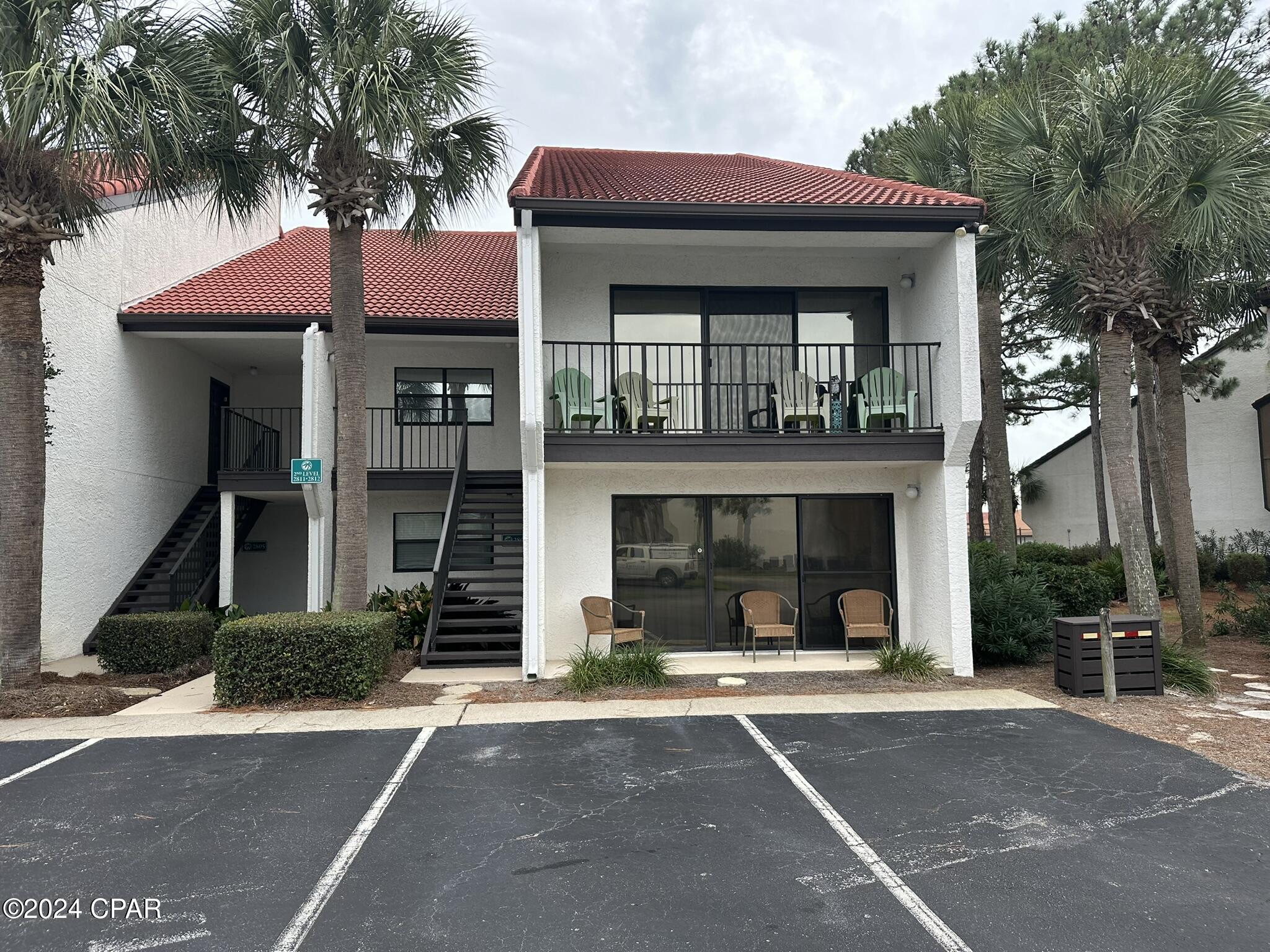 River Oaks Tennis Villas - Residential