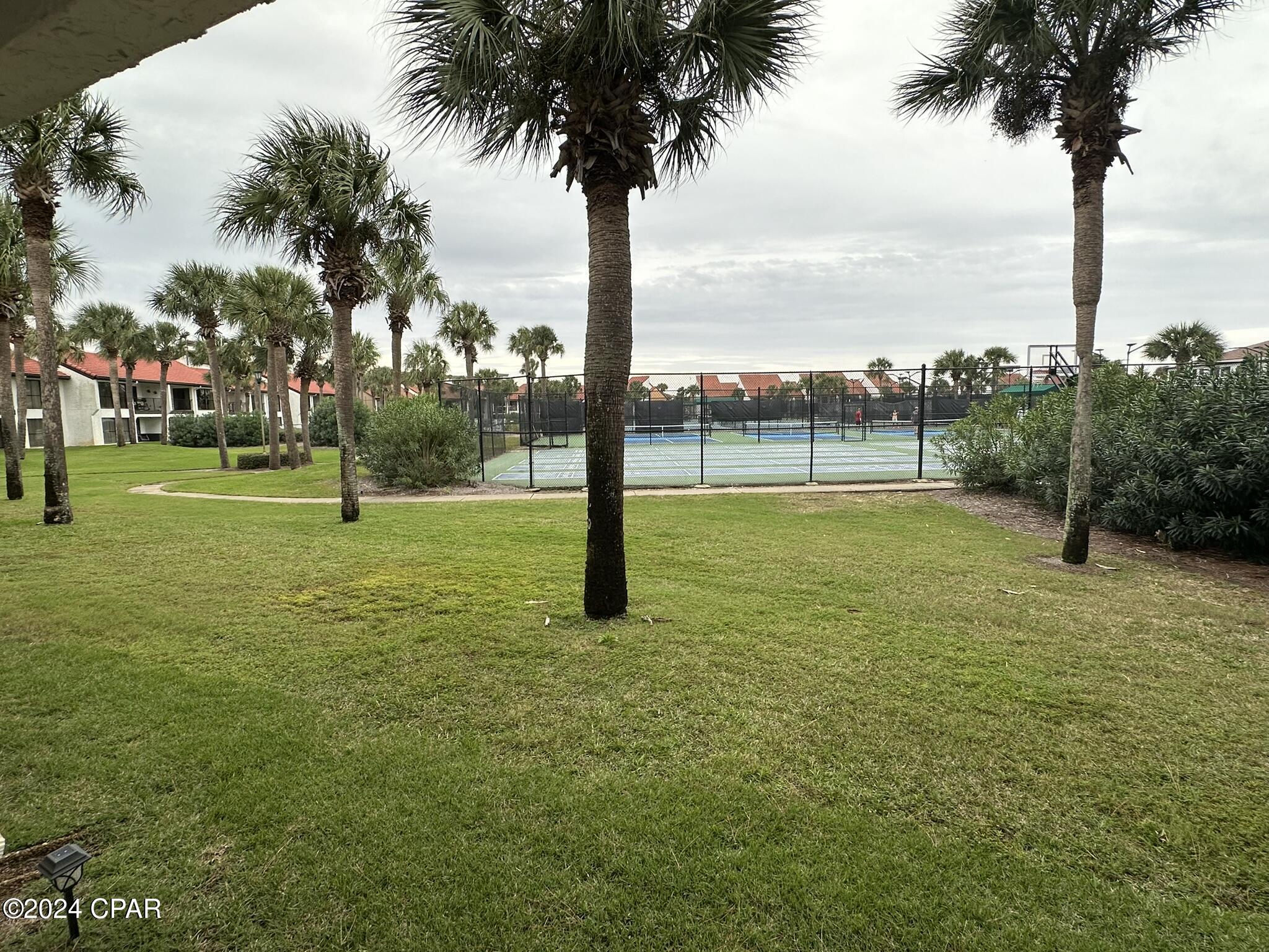 River Oaks Tennis Villas - Residential