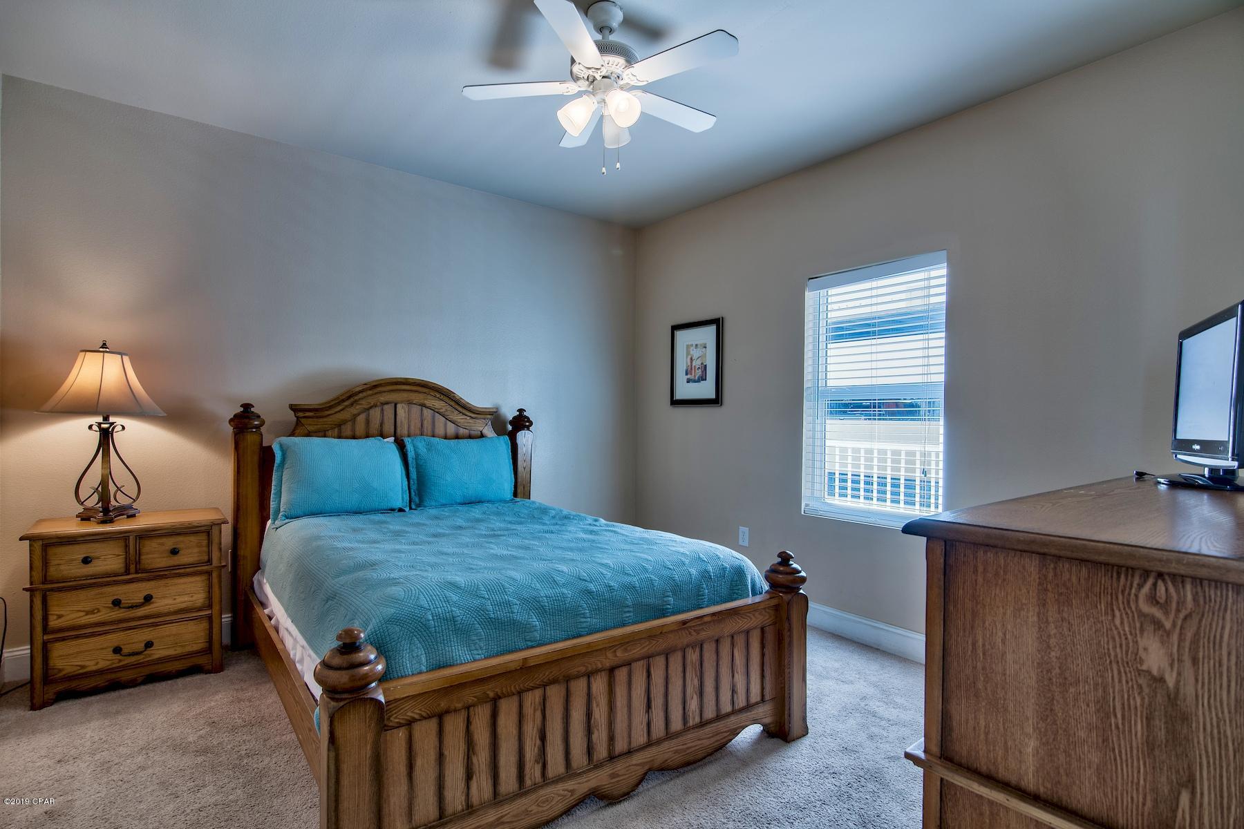 Laketown Wharf - Residential