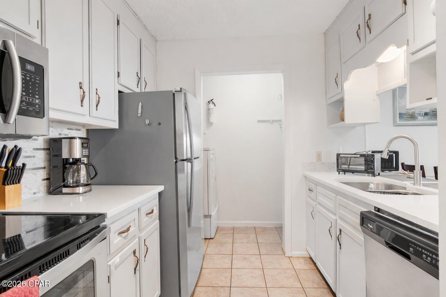 Grand Lagoon Cove Condominium - Residential