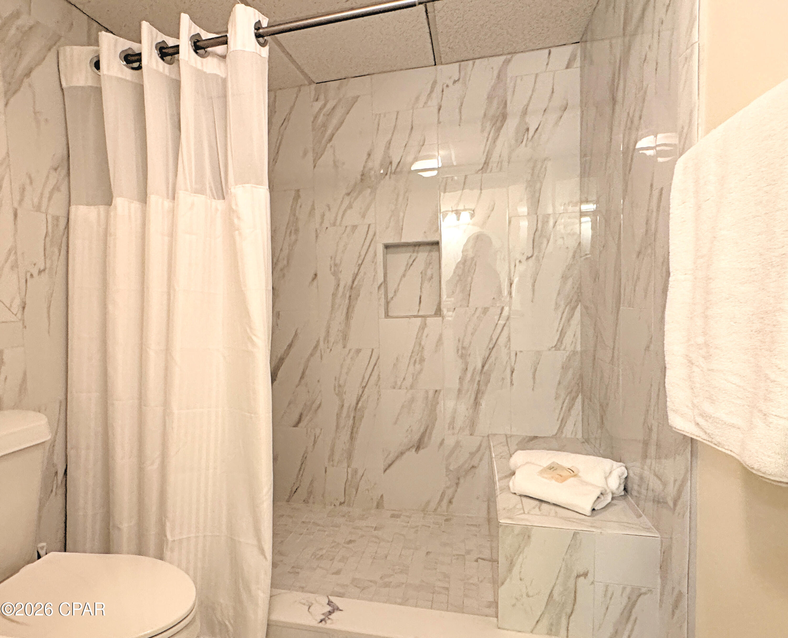 River Oaks Tennis Villas - Residential