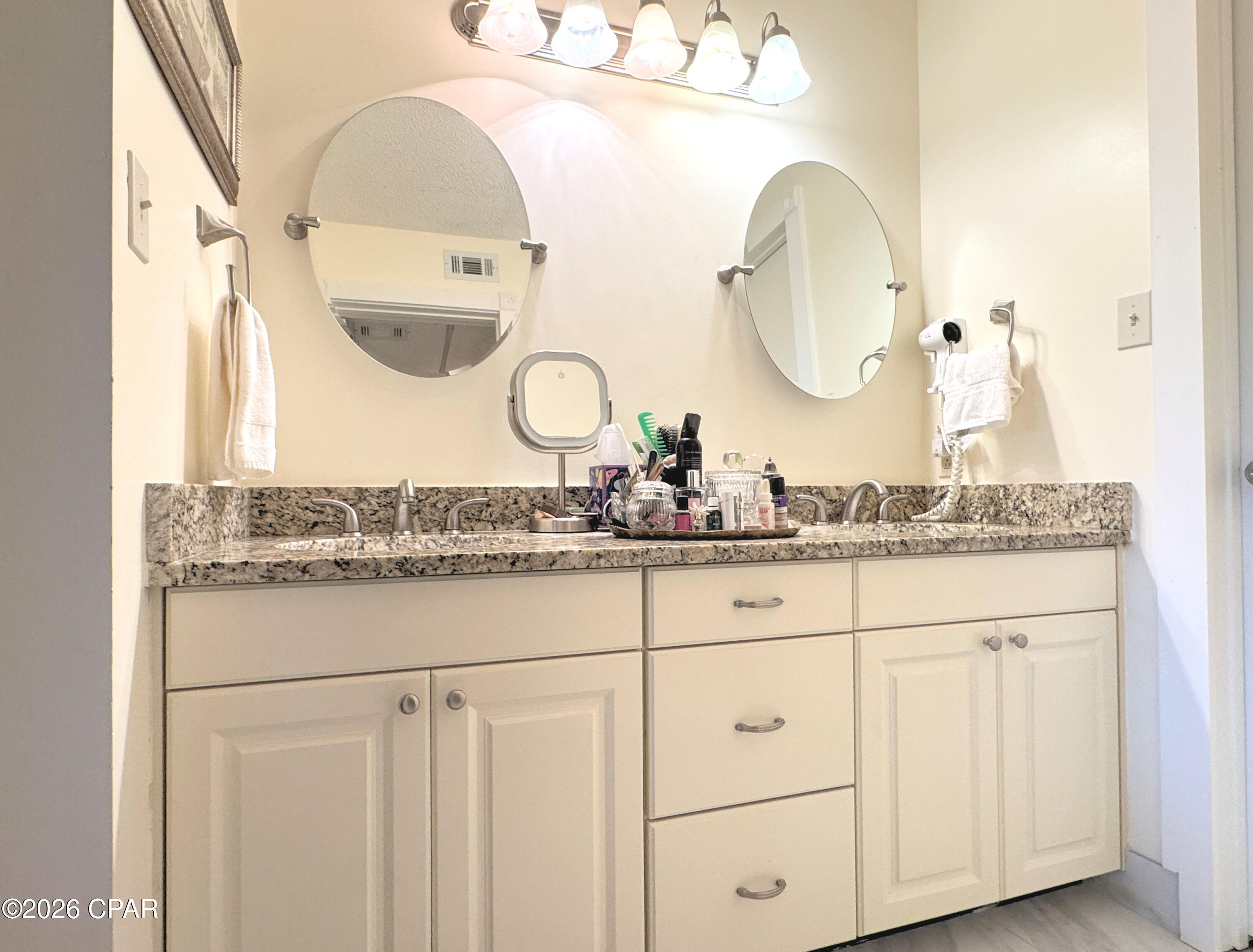 River Oaks Tennis Villas - Residential