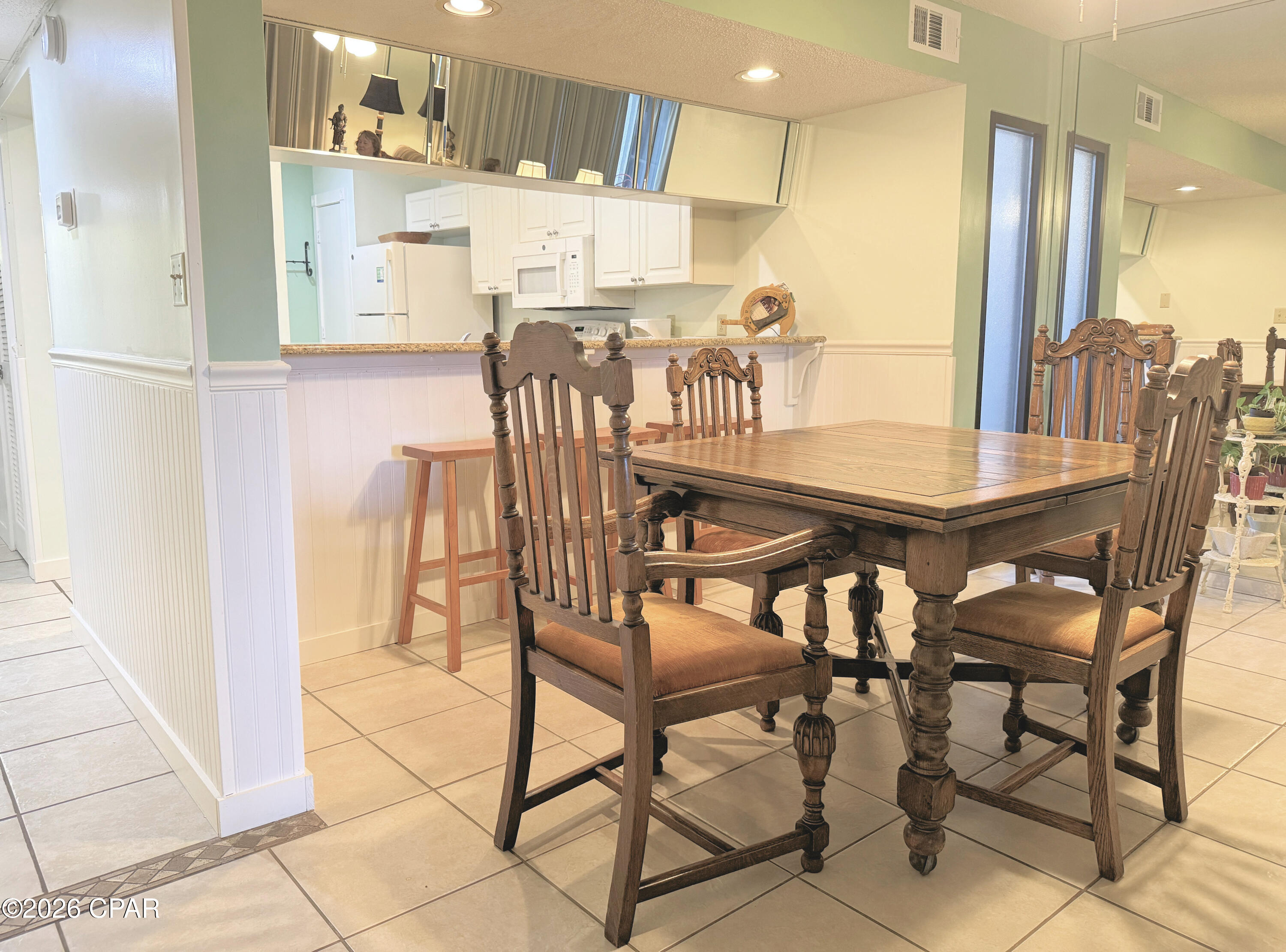 River Oaks Tennis Villas - Residential