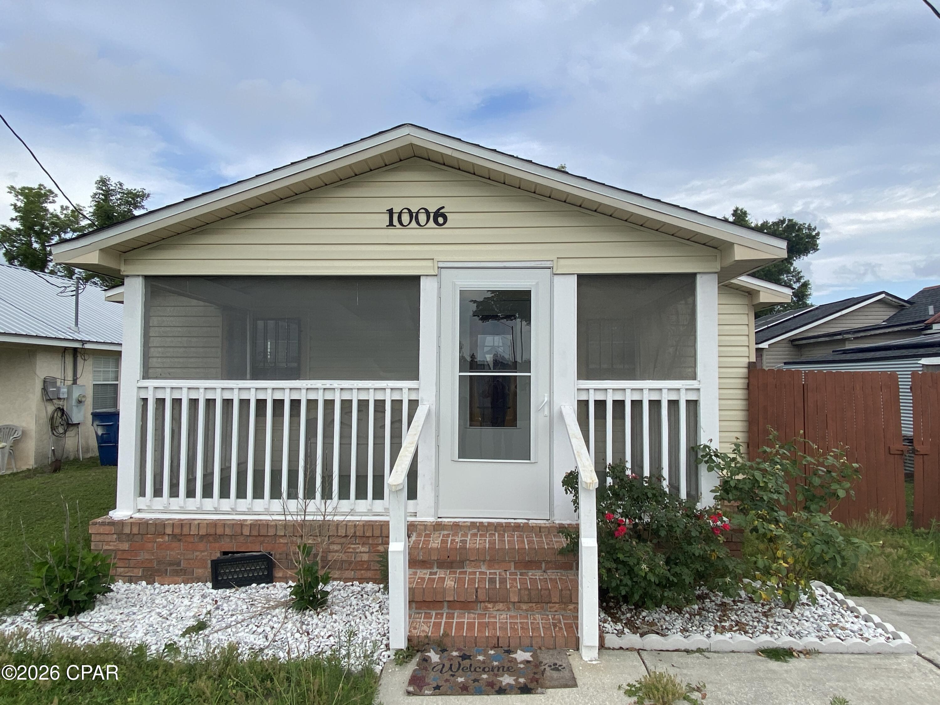 [No Recorded Subdiv] - Residential Lease