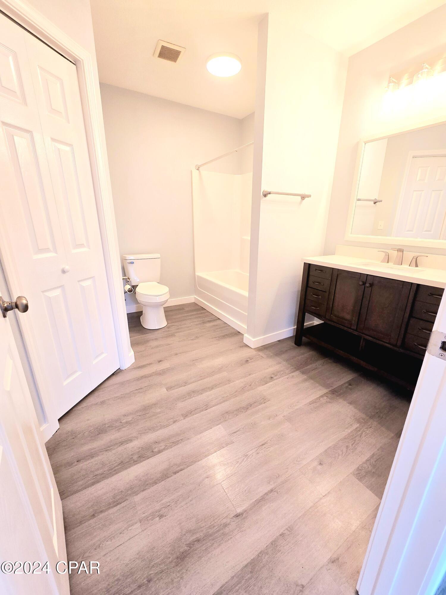 [No Recorded Subdiv] - Residential Lease