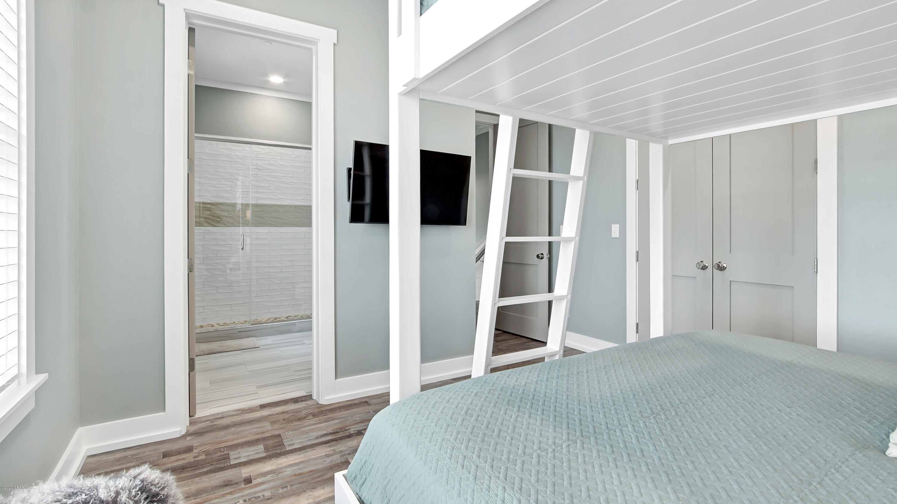 Crescent Beach Unit 1 - Residential