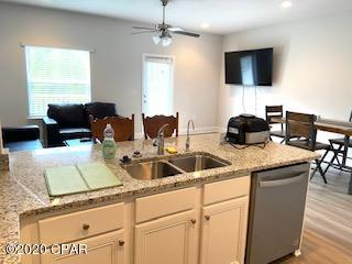 Hathaway Townhomes - Residential Lease