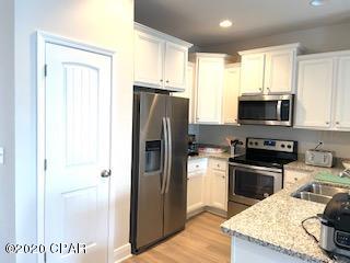 Hathaway Townhomes - Residential Lease