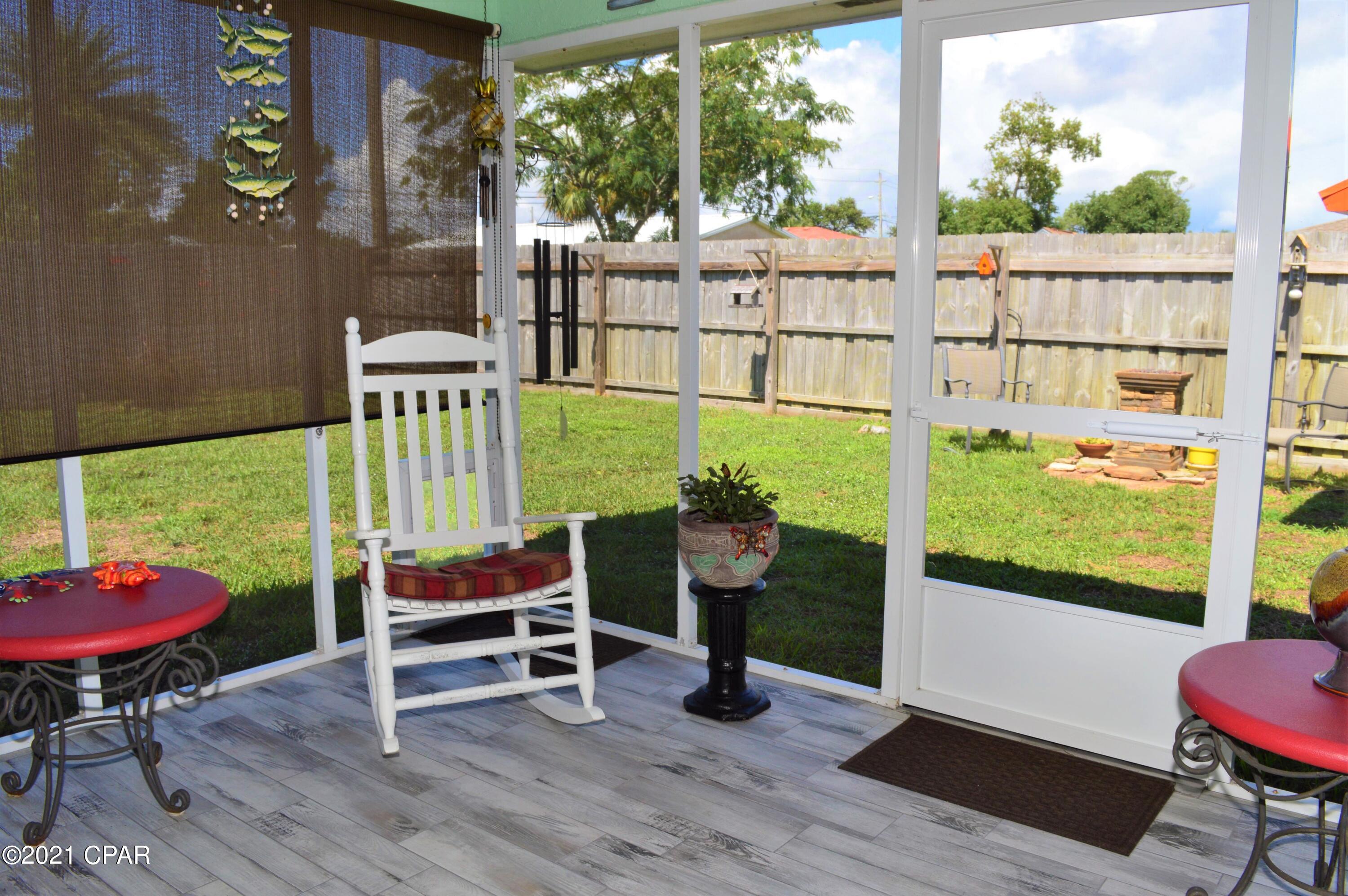 Hutchison's 2nd To Bahama Bch - Residential