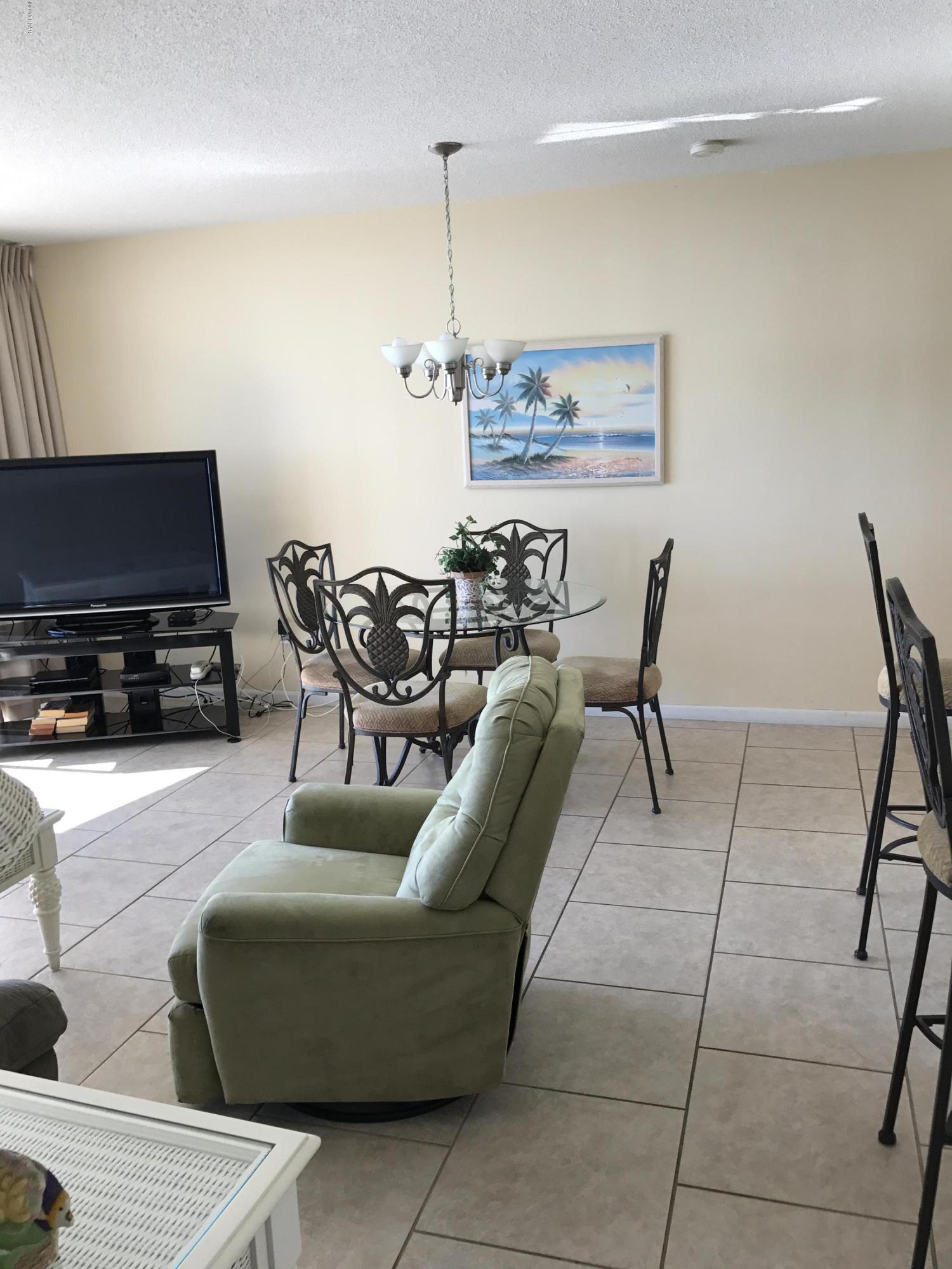 Long Beach Towers III - Residential
