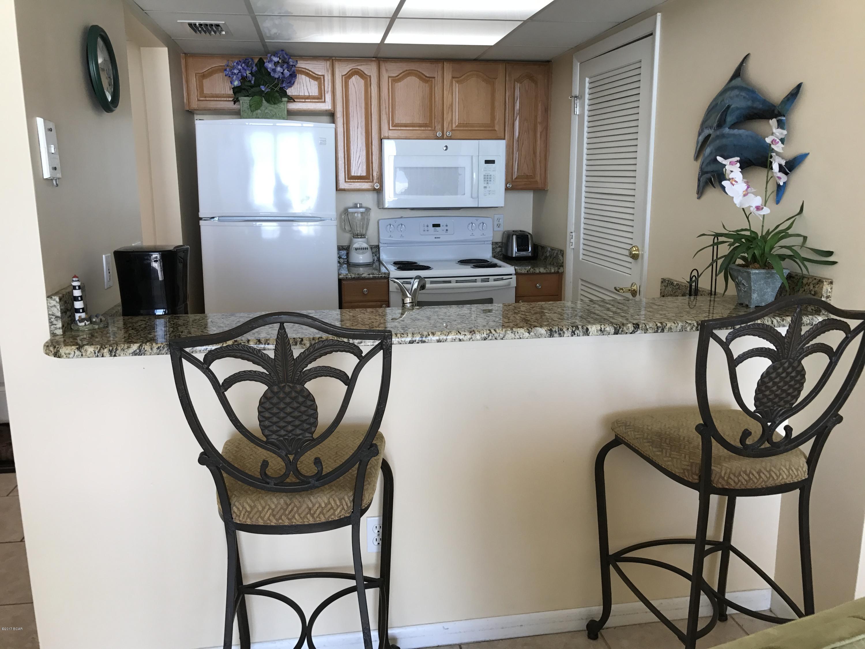 Long Beach Towers III - Residential