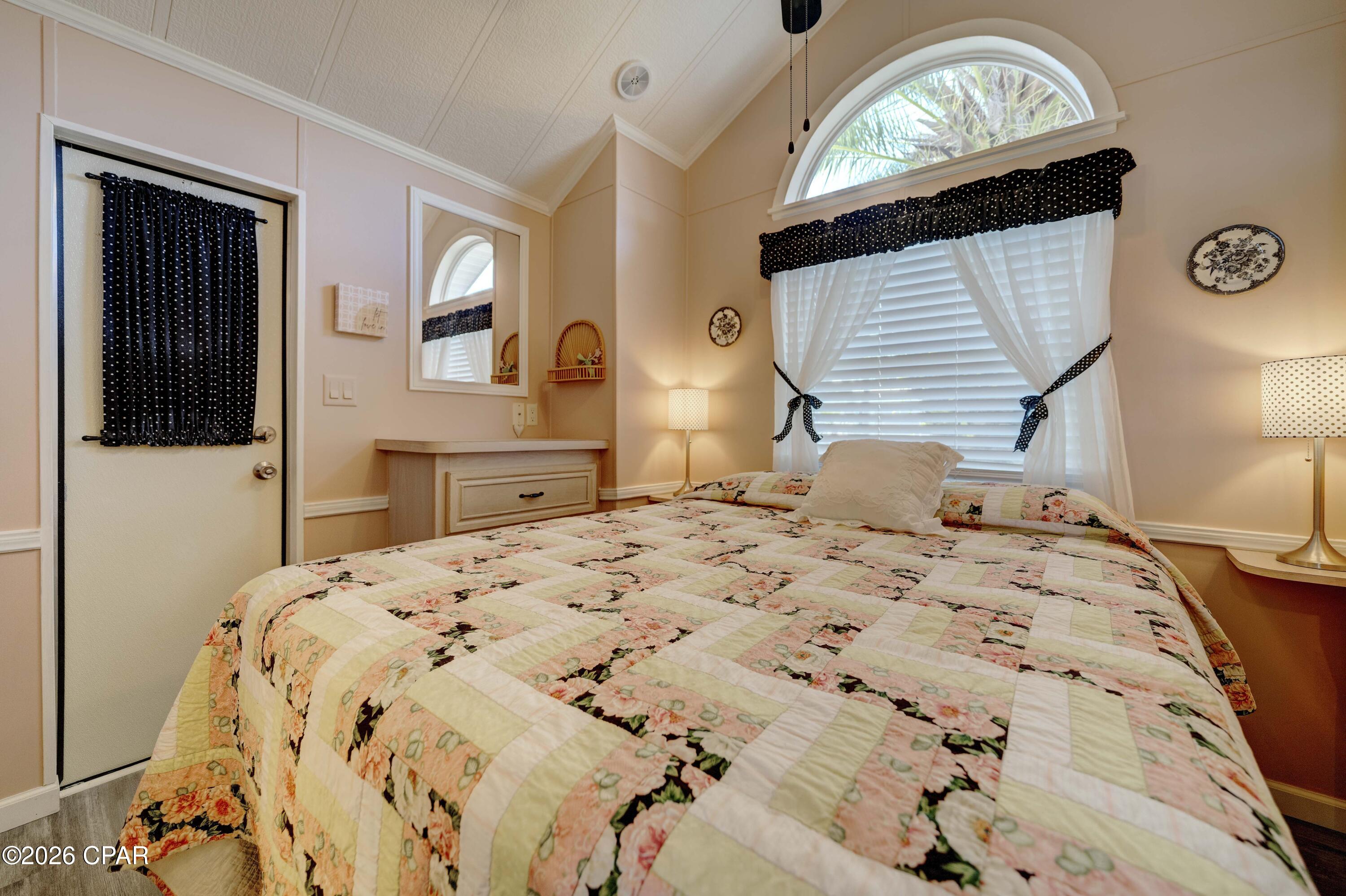 Emerald Pointe Resort - Residential