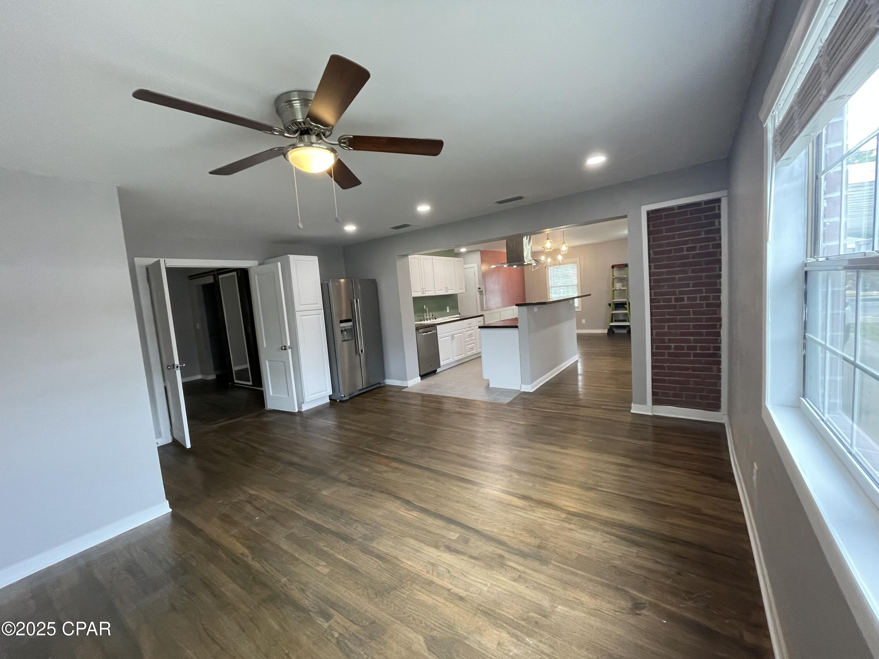 [No Recorded Subdiv] - Residential Lease