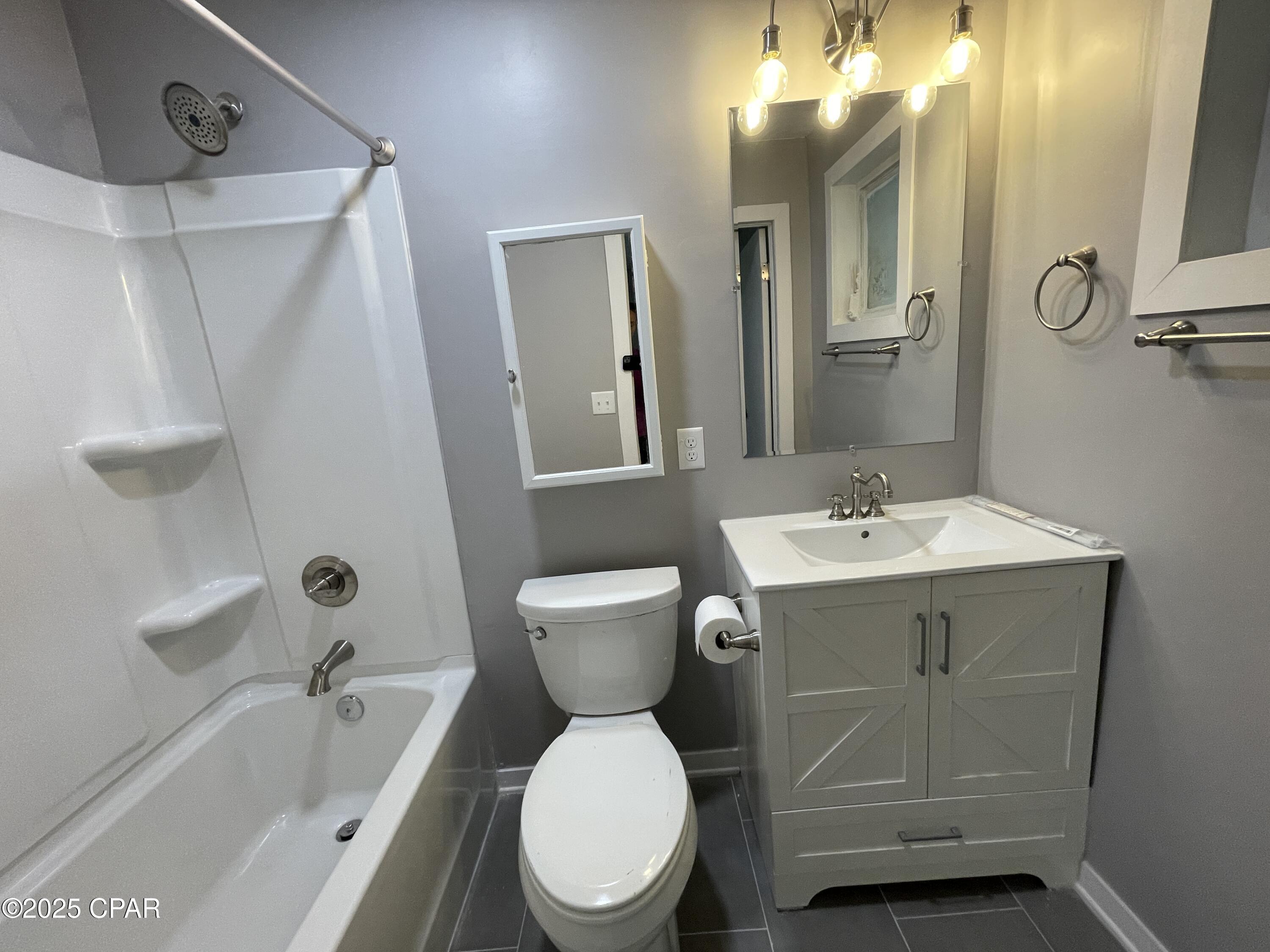 [No Recorded Subdiv] - Residential Lease