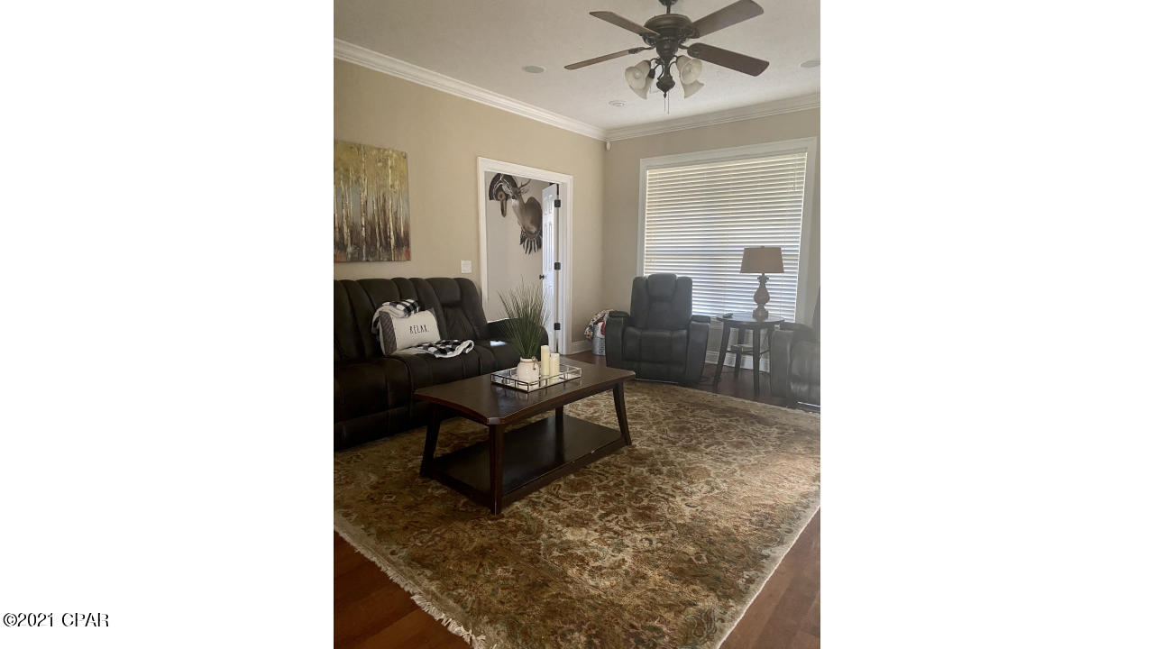 White Oaks - Residential