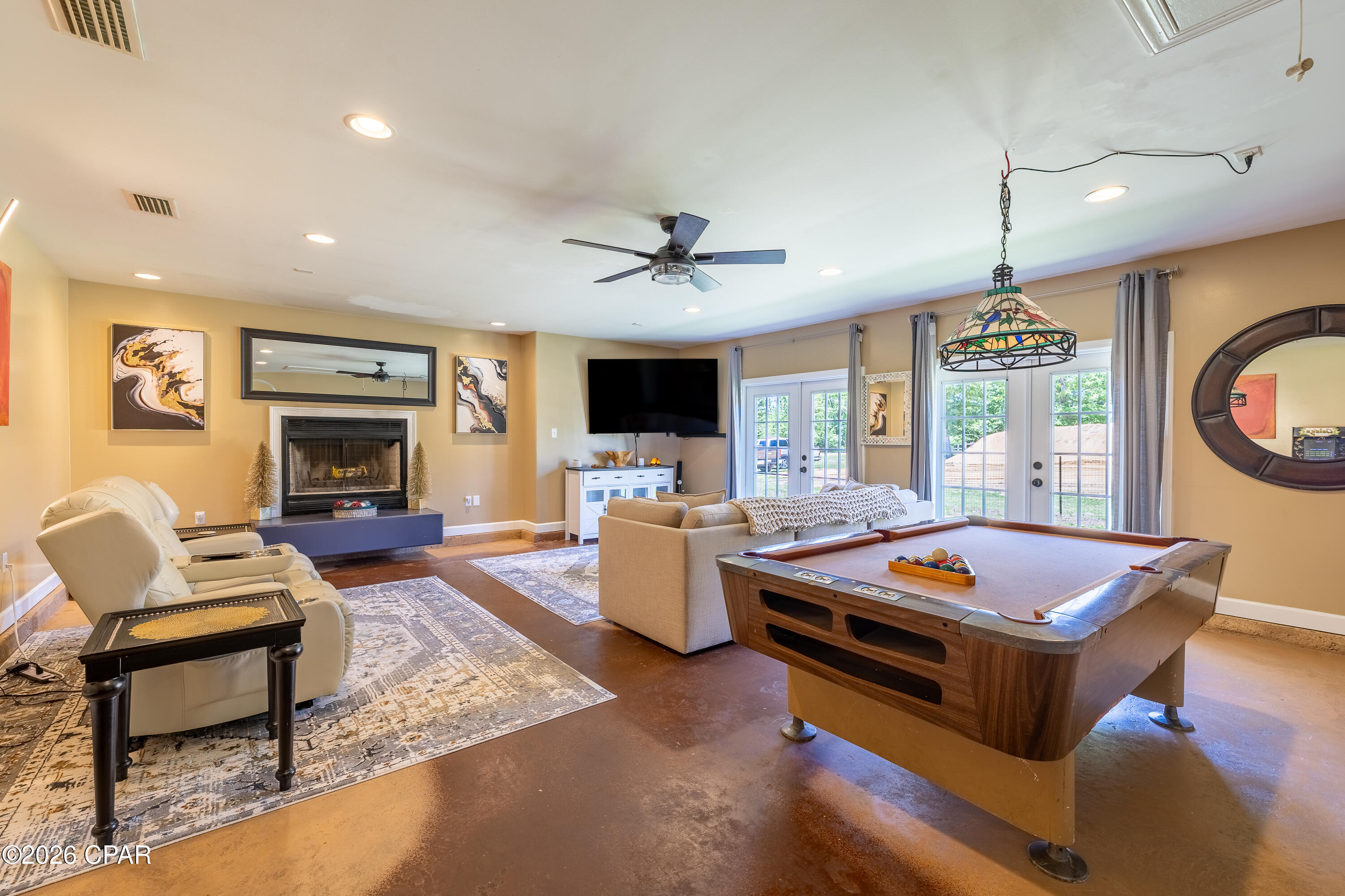 North Bay Estates Unit One - Residential